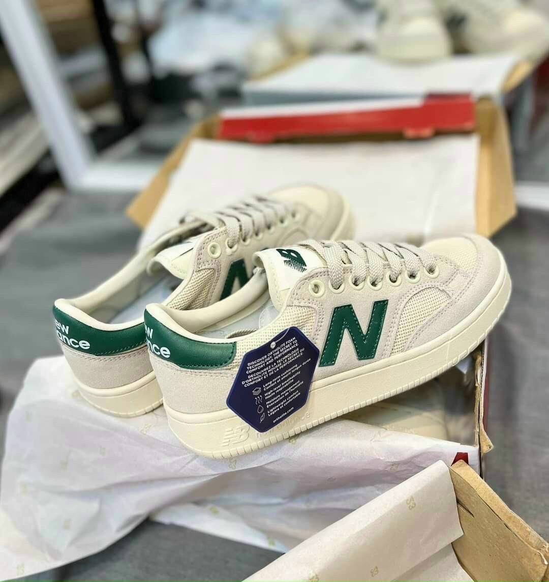 Giày Sneaker NB CRT 300