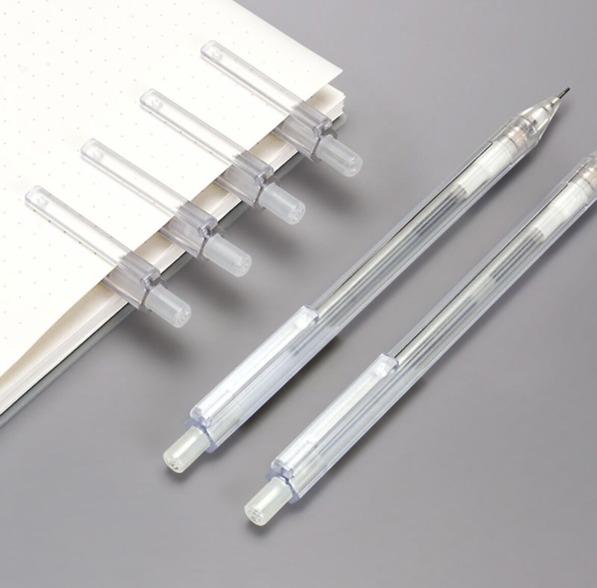 [Nhập RS0822 giảm 30k cho đơn 99k]Bút chì bấm cơ trong suốt 0.5mm