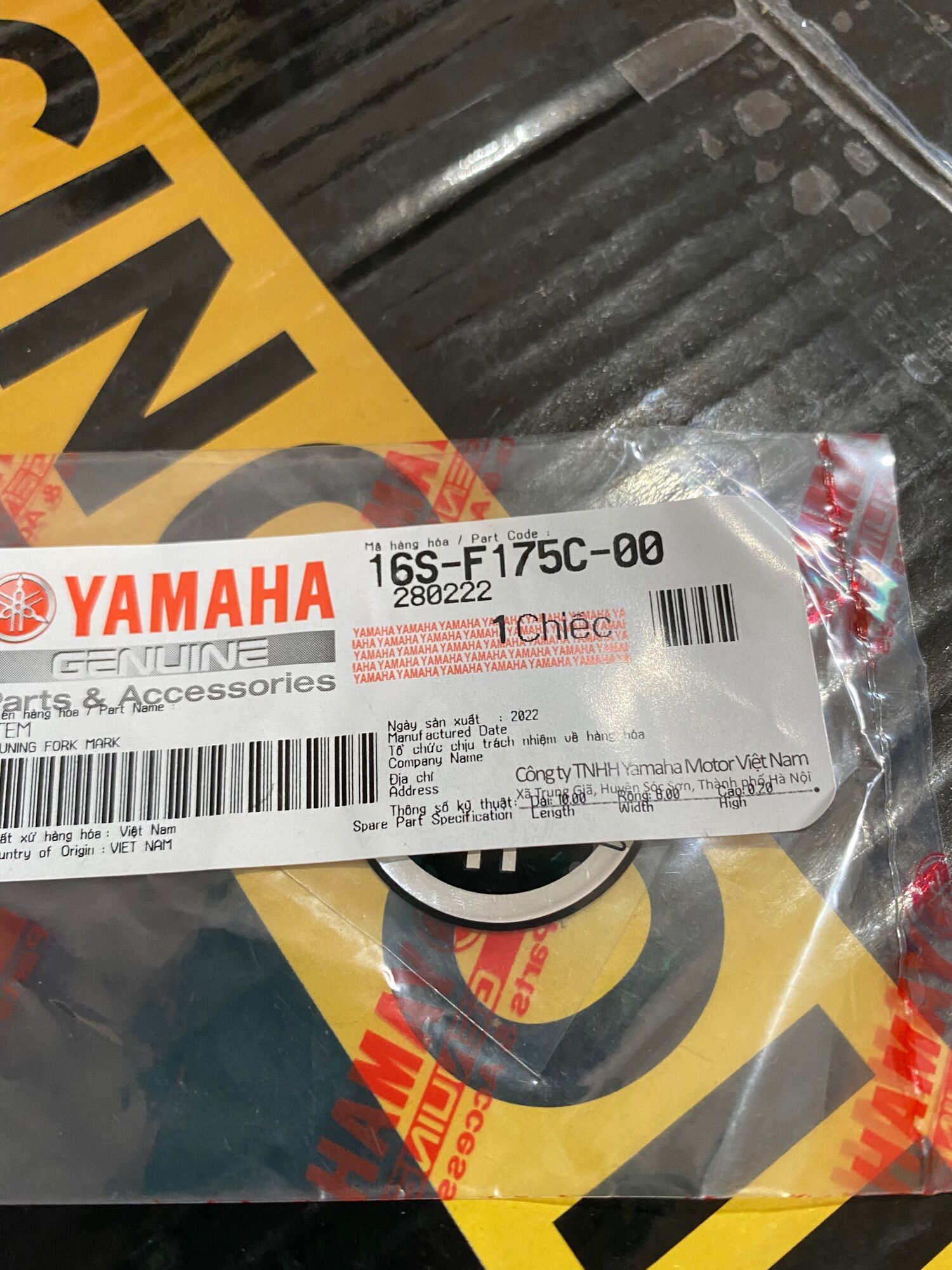 Tem Biểu Tượng Logo Yamaha Gắn Mặt Nạ Exciter 135