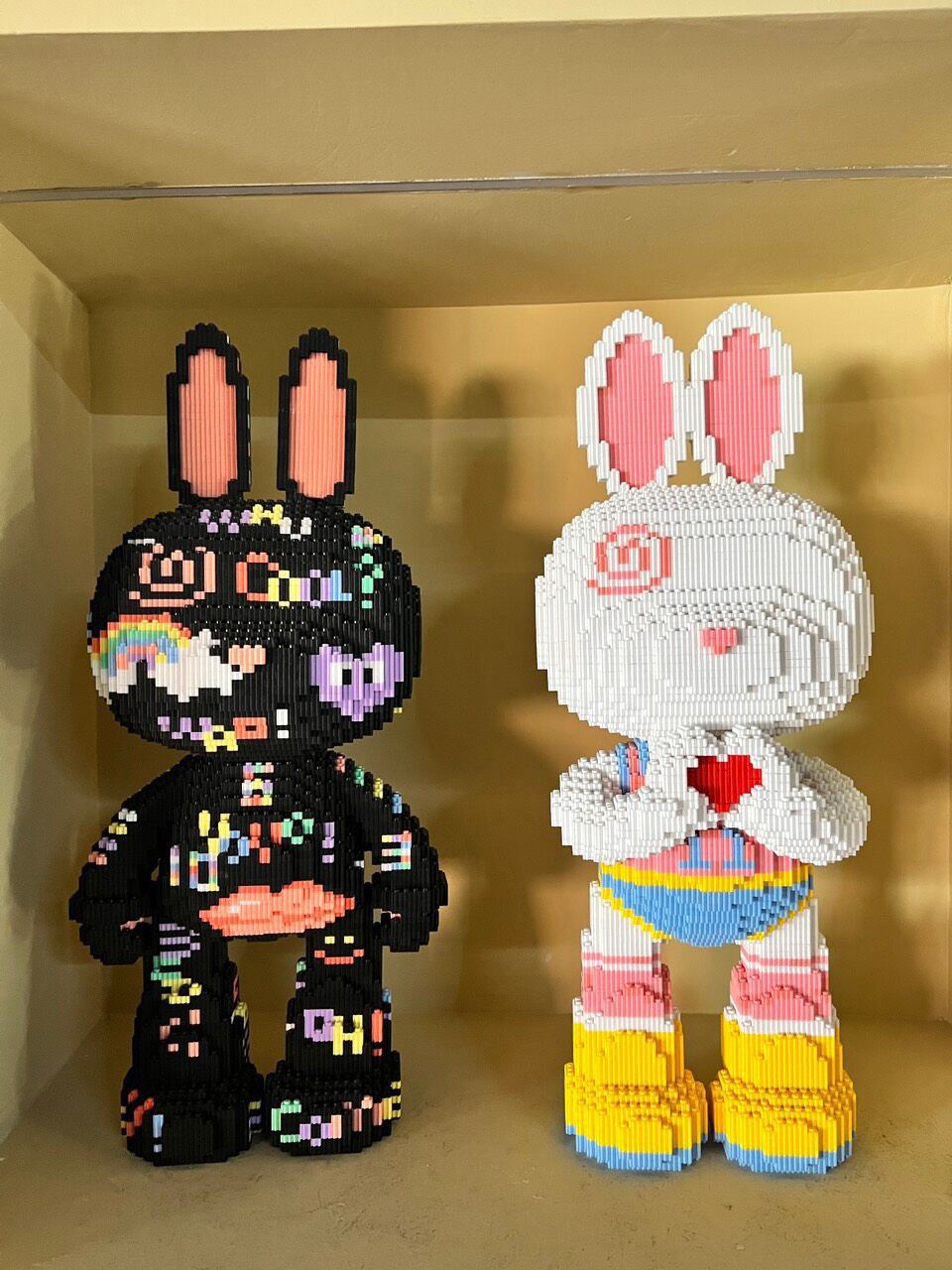 Mô hình xếp hình thỏ momo size to- lego bearbrick size 55cm - Quà tặng ý nghĩa - Mô hình decor trang trí