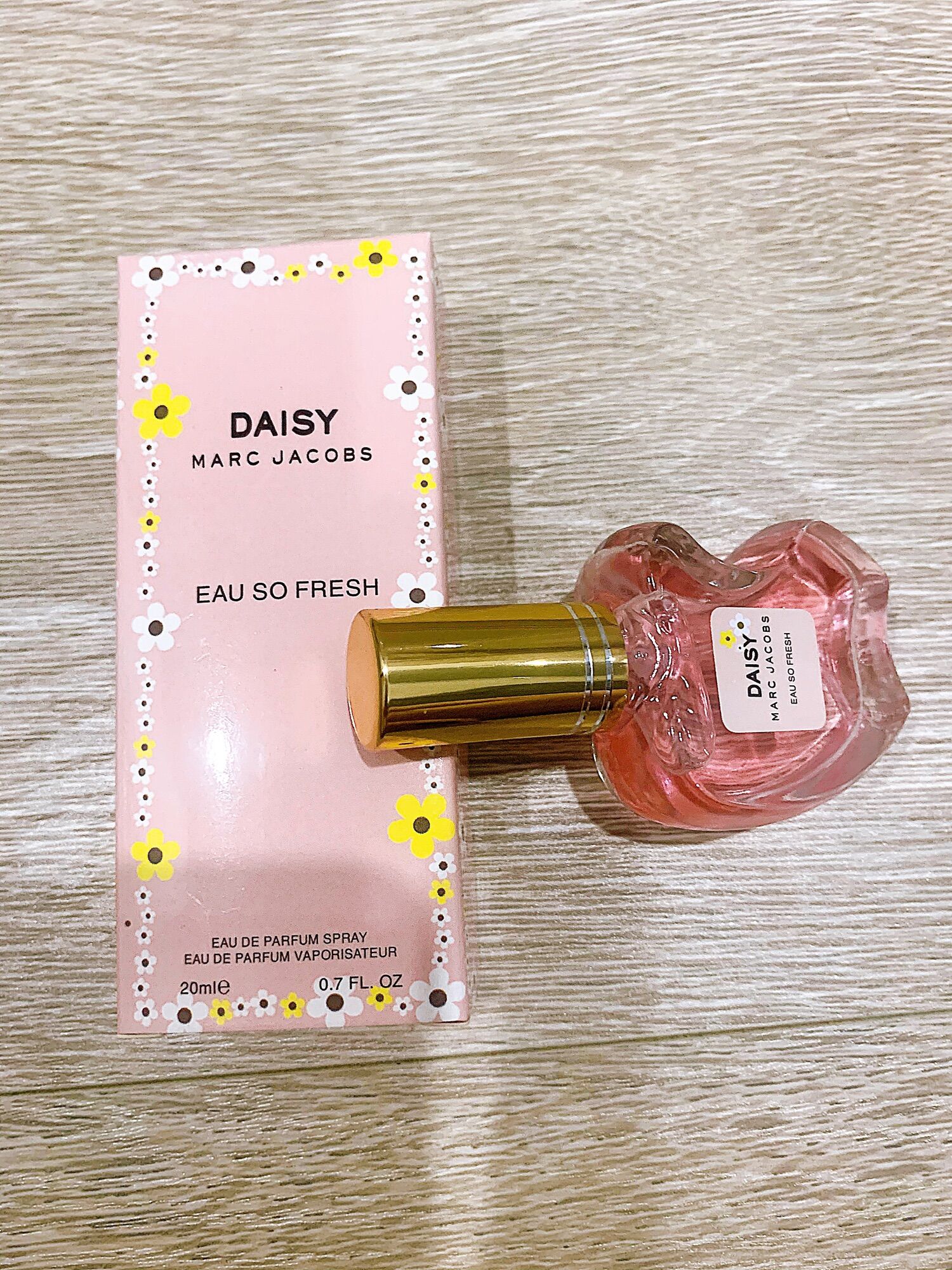 Nước Hoa Mini DAISY EAU SO FRESH