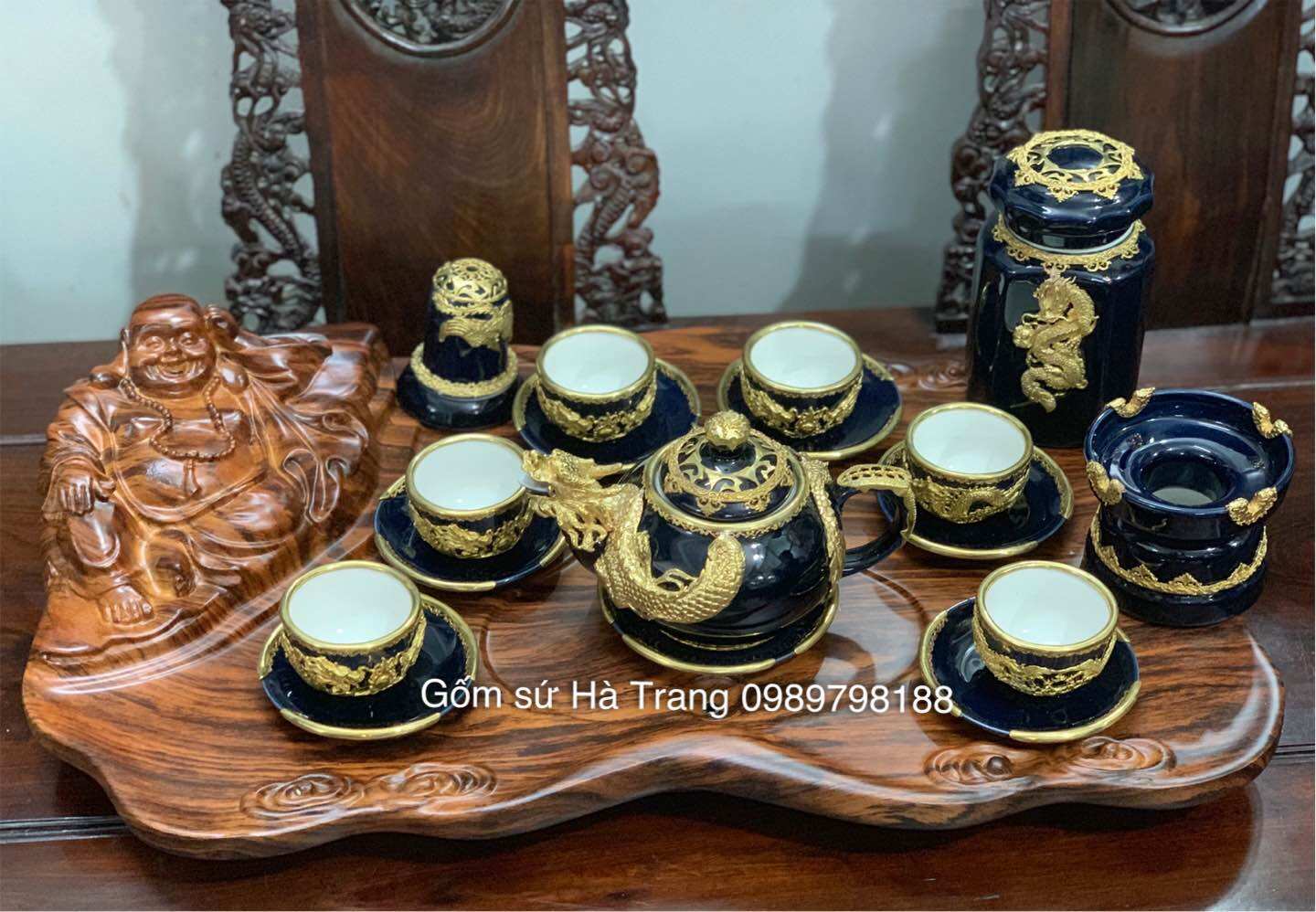 Bộ ấm chén rồng coban gốm sứ Bát Tràng bọc đồng kèm khay Di Lặc