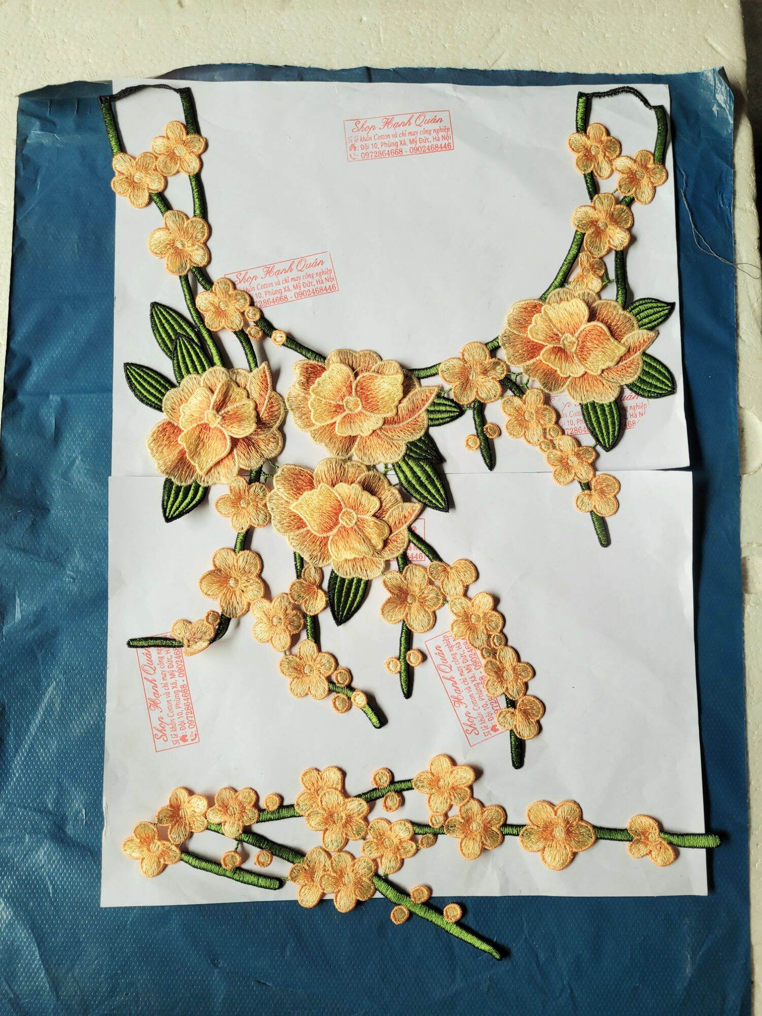 Cổ thêu cao cấp mã CO50 cánh hoa nổi