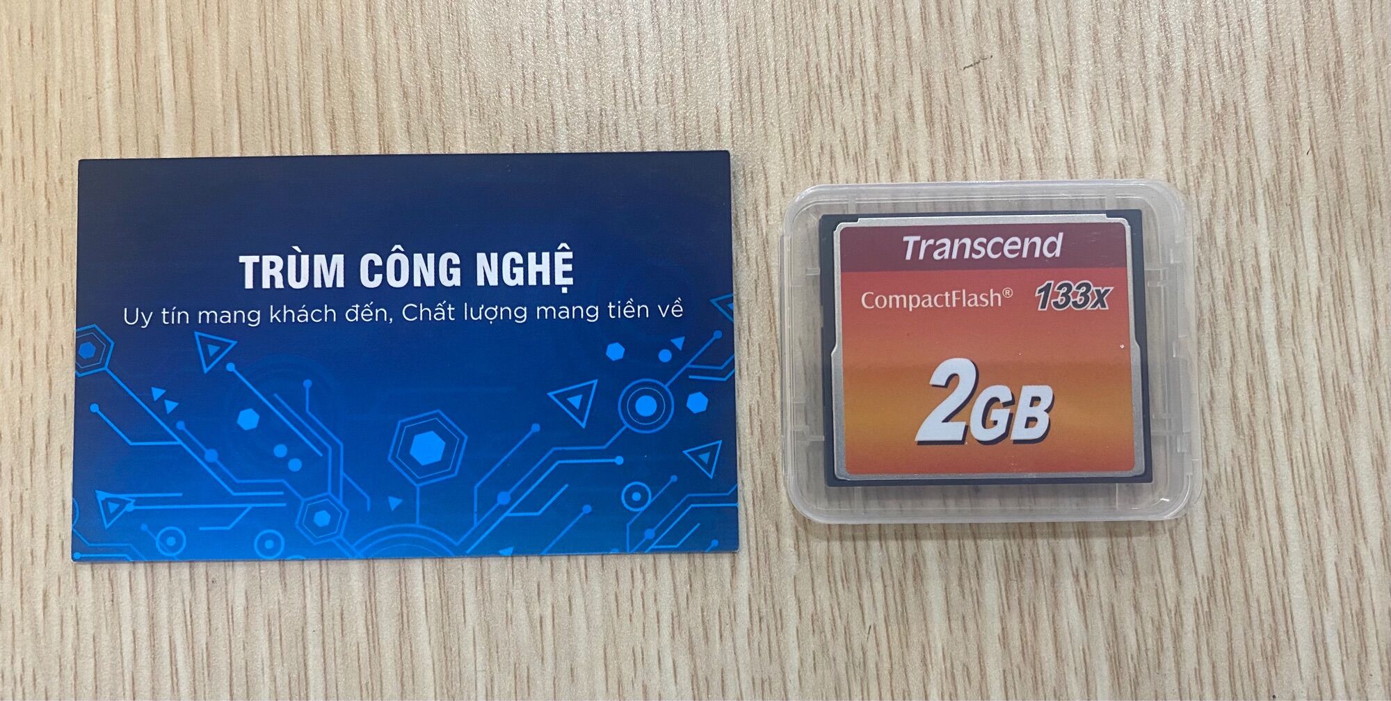 Thẻ nhớ CF Transcend CompactFlash 2GB 133x Speed dùng cho máy ảnh , máy CNC