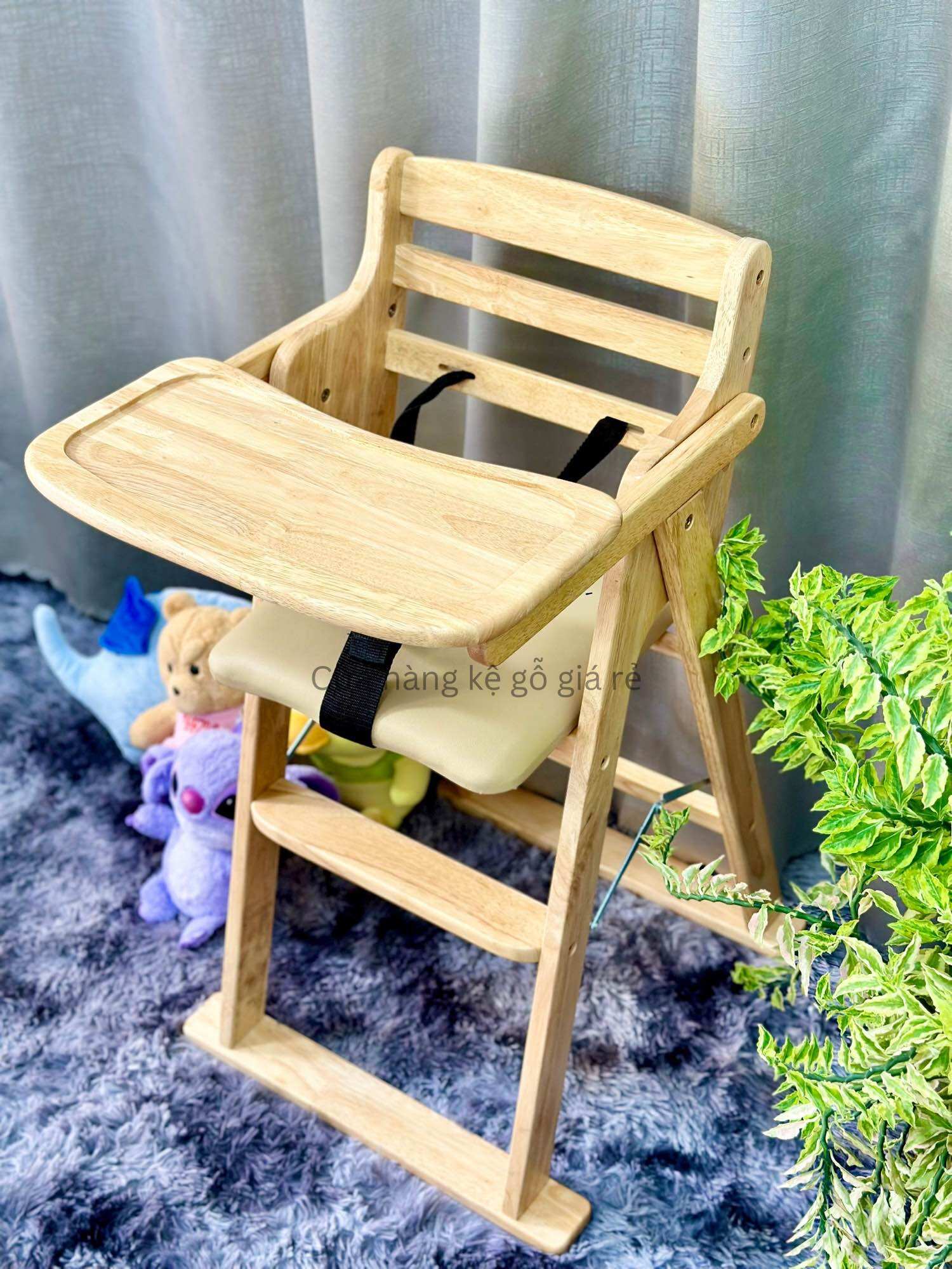 Ghế ăn dặm cho bé gỗ cao su