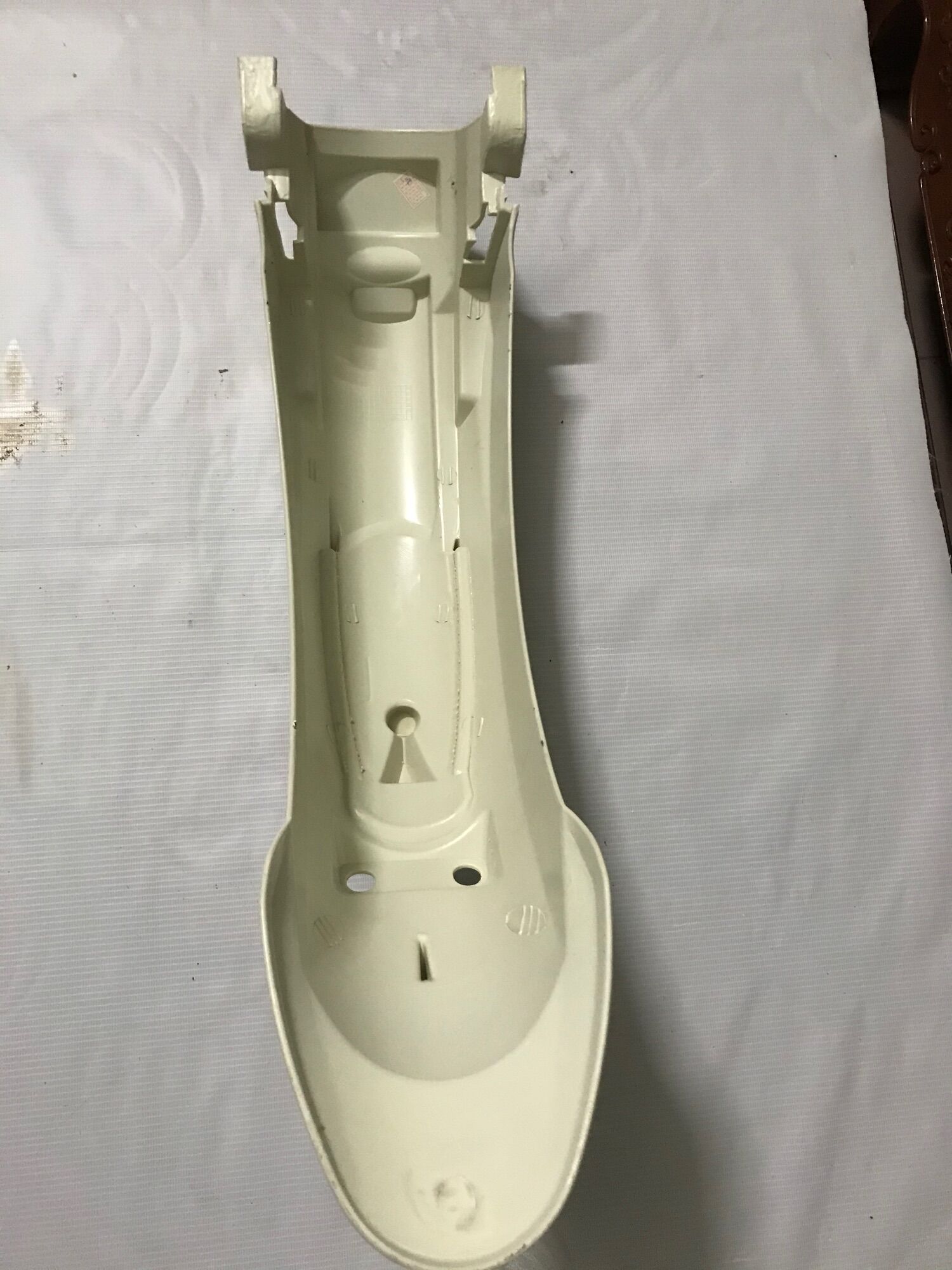 Chắn bùn sau xe máy cúp 81 đời mới