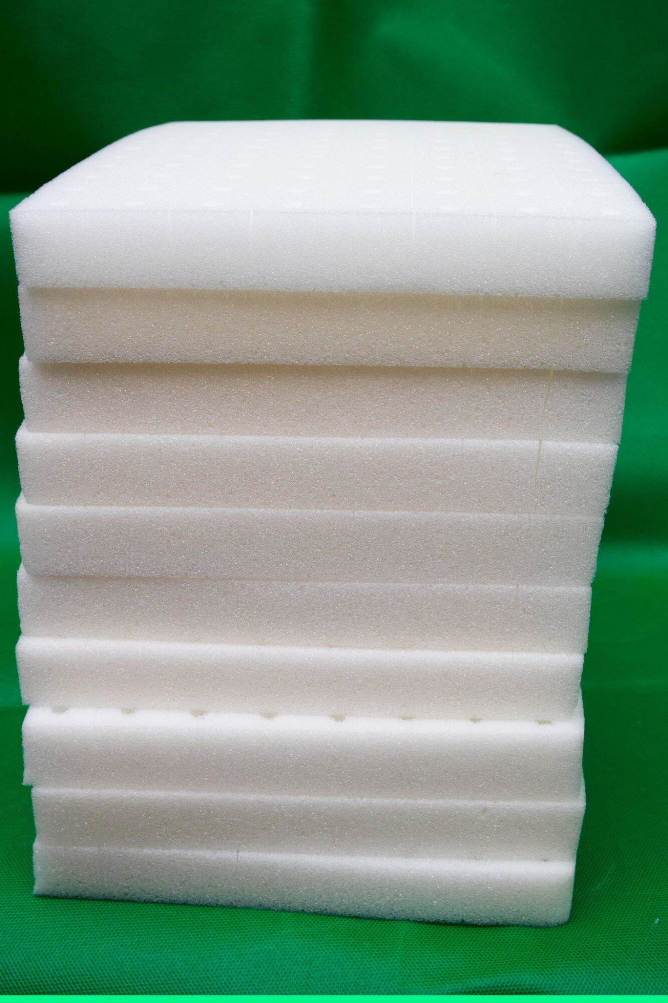 Mút xốp ươm hạt 10 tấm 960 miếng ươm (25x25x25)