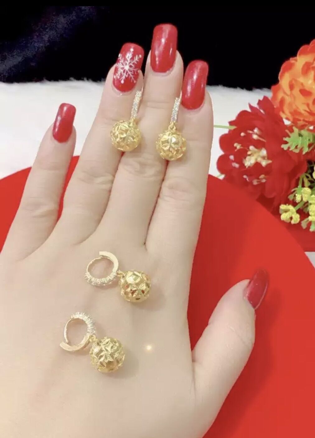 Bông tai nữ trái châu đính xoàn mạ vàng 18k