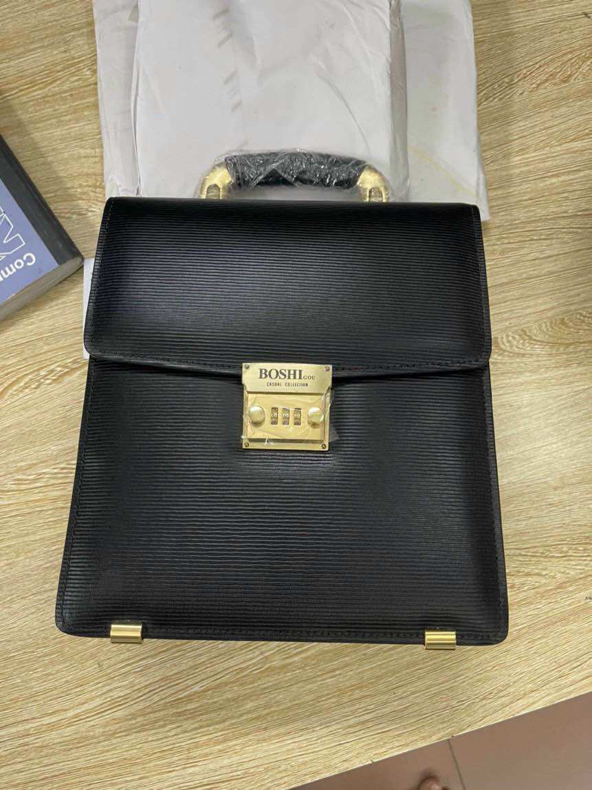 Cặp Da Đứng Khóa Số San Leather 68008