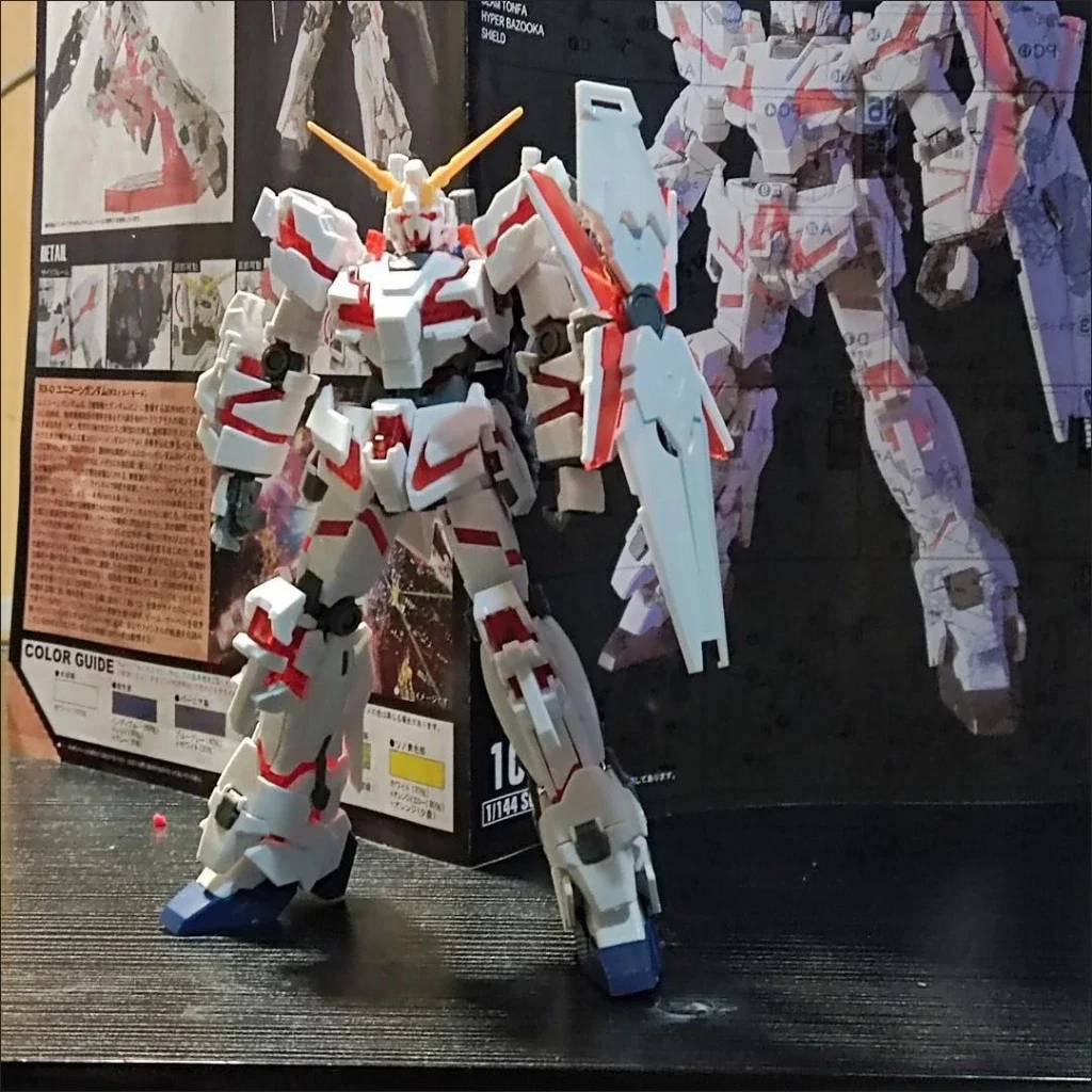 Mô Hình lắp ráp HG Unicorn Destroy Mode RX-0 HGUC 1/144