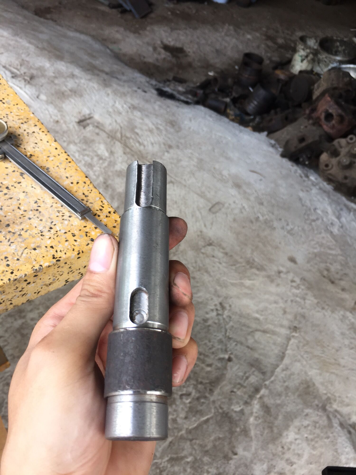 Cốt buli giảm tốc Disico , Gt10