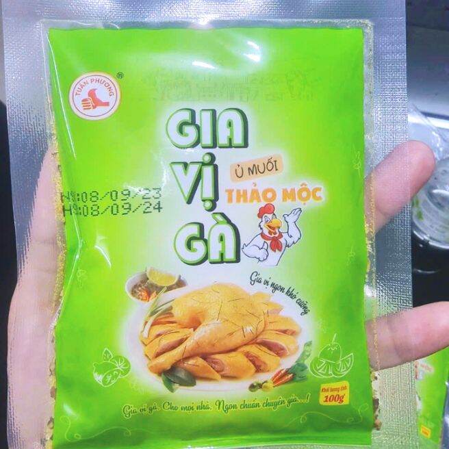 gia vị thảo mộc làm gà ủ muối