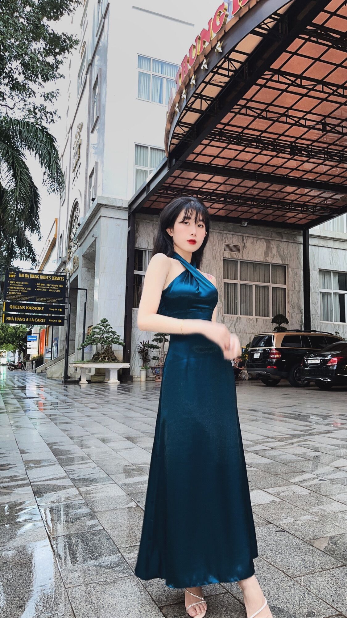 ẢNH THẬT ĐỘC QUYỀN SHOP CEERI- Mẫu lụa cổ yếm