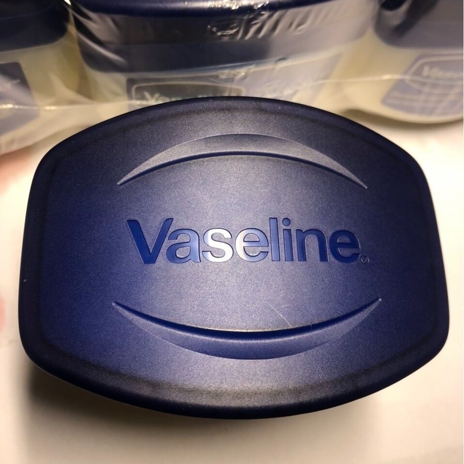 Sáp dưỡng da đa năng Vaseline 49g Original