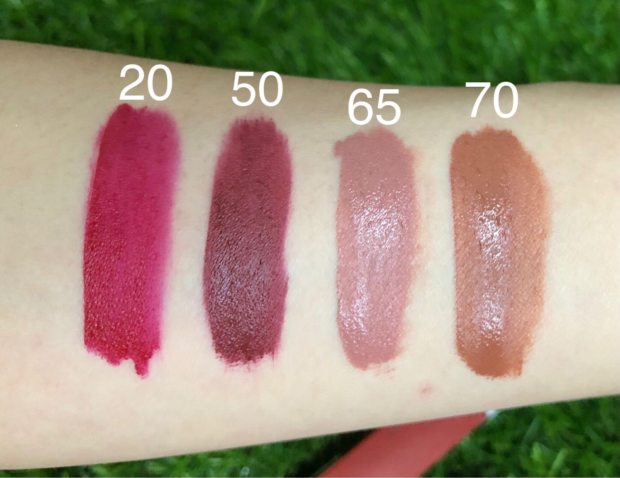 Son kem Maybelline không trôi
