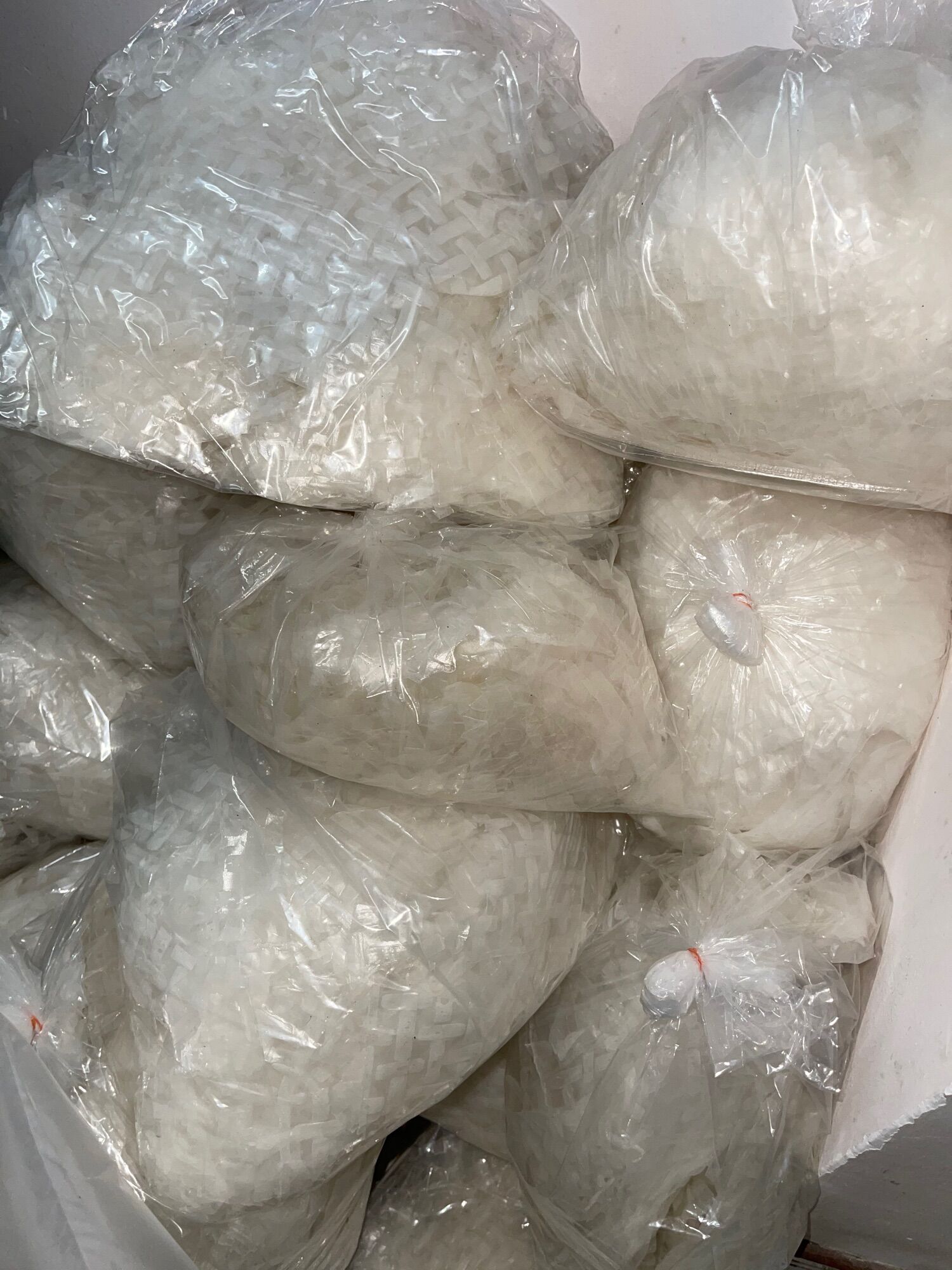 1kg of Soft, Thin Dried Rice Bran for Making Mixed Rice Paper