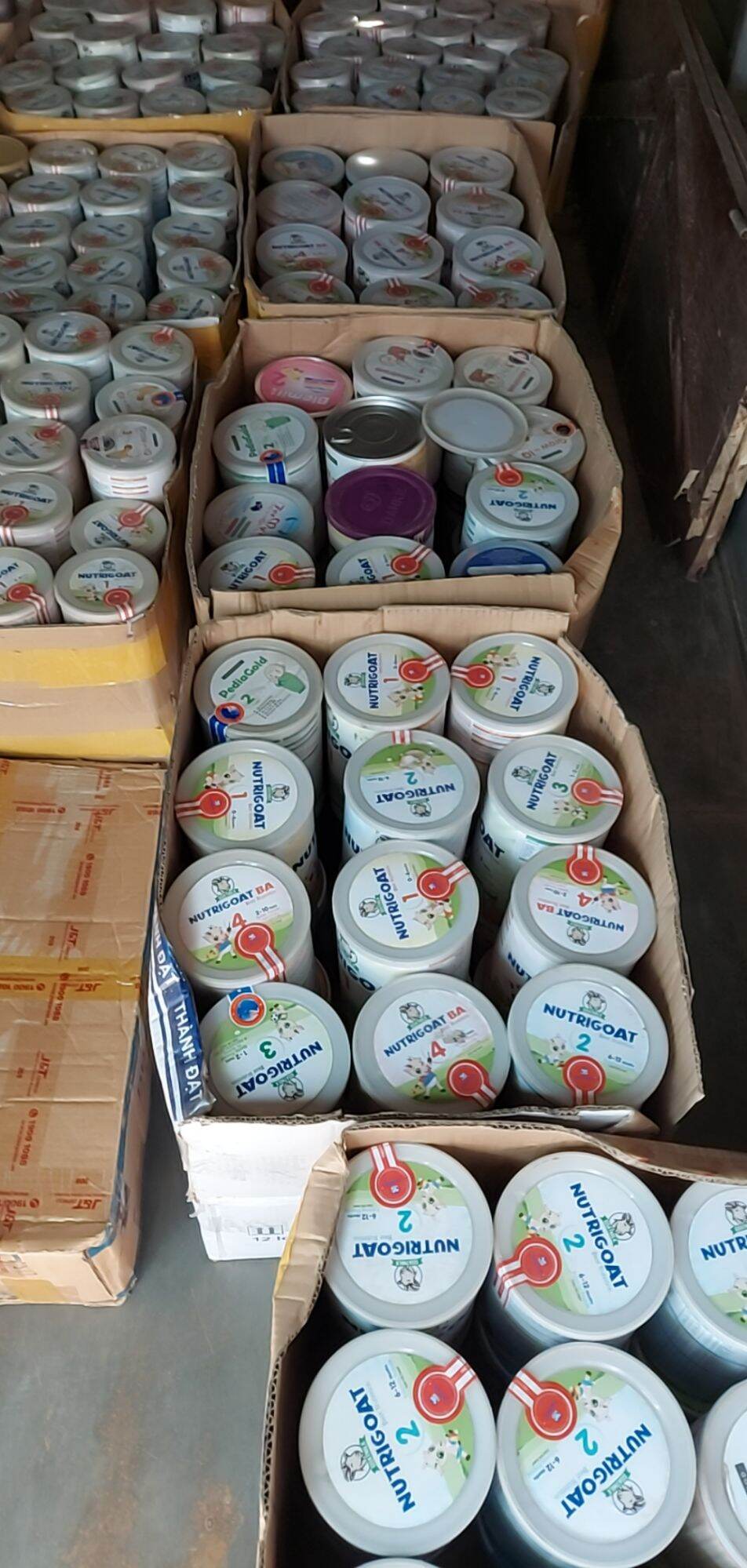 sữa còn data 1 tháng+ cho thú cưng 900g