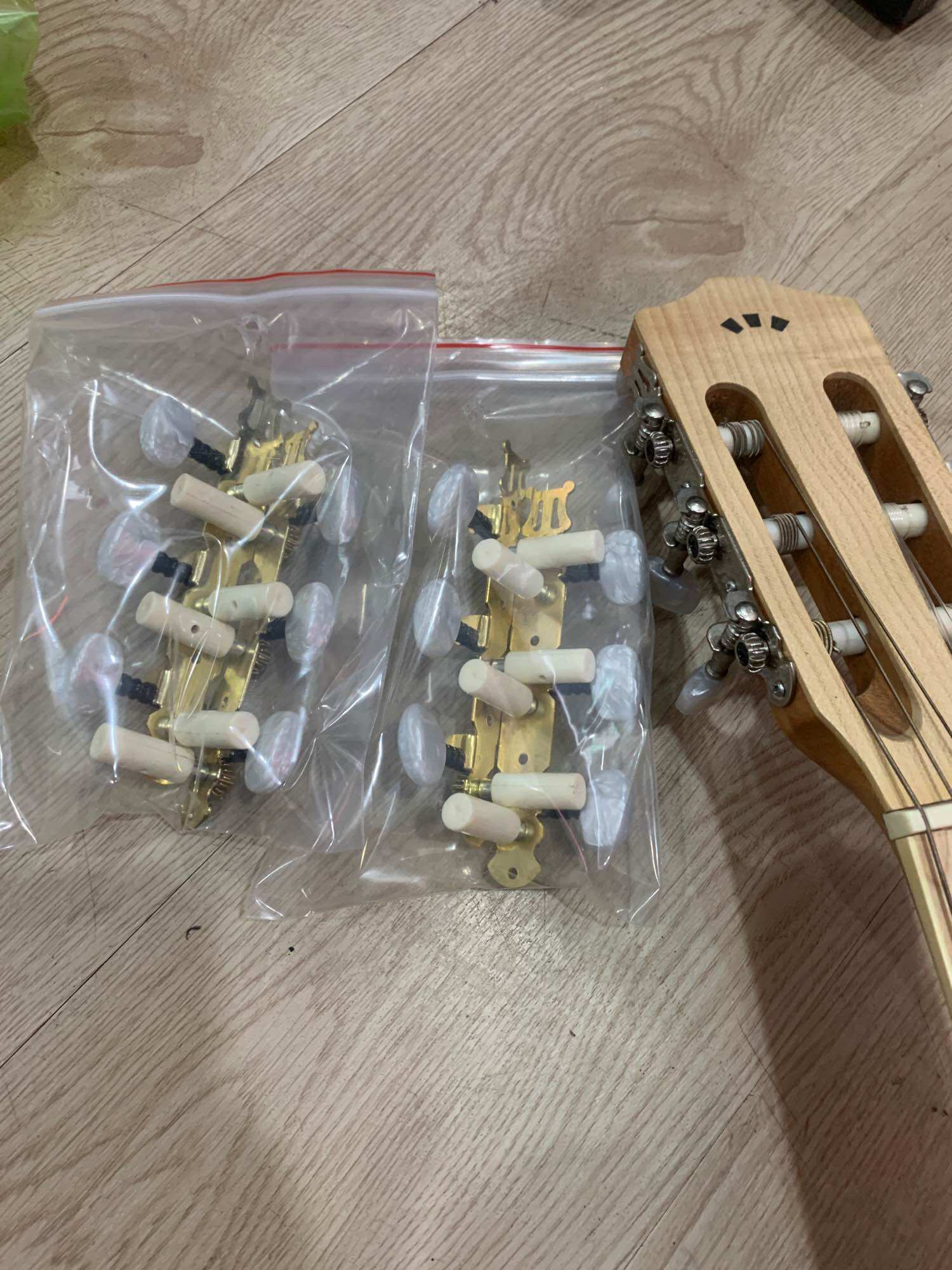 Bộ Khoá Đàn Guitar Classic