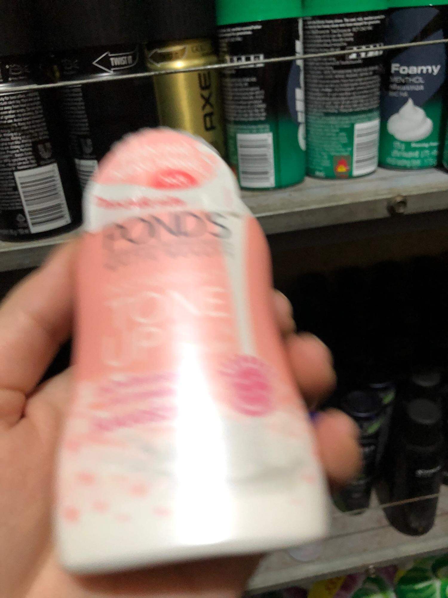 Phấn Rôm Pond's Thái Lan Kiềm Dầu Che Khuyết Điểm 40g