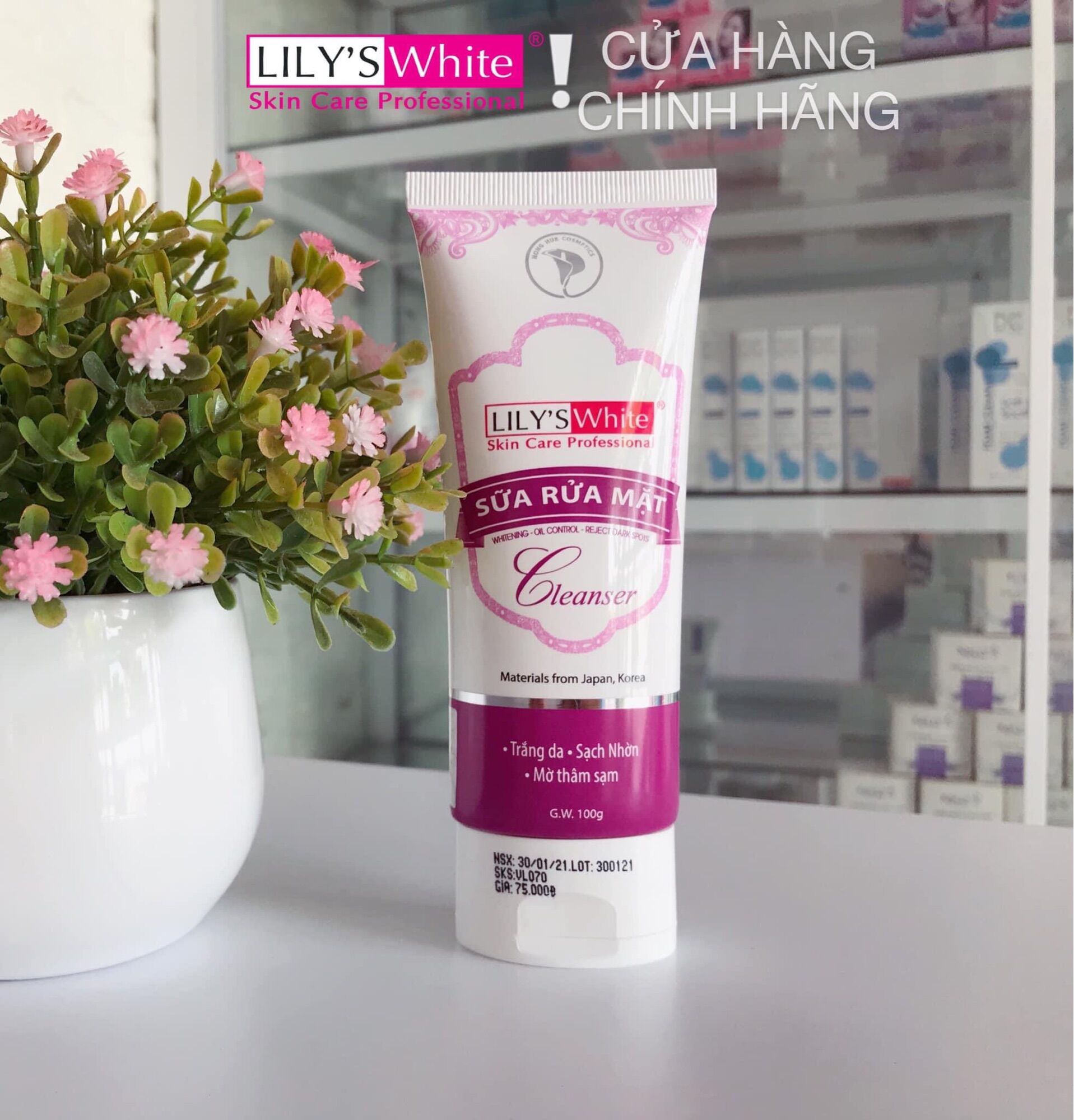 Sữa rửa mặt sạch nhờn mờ thâm sạm lily’s white