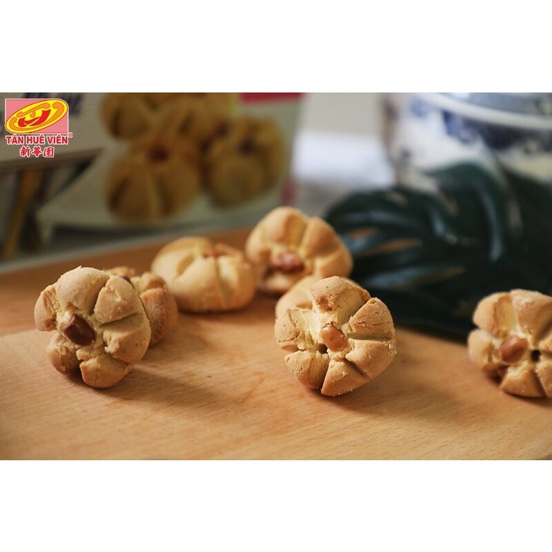 Bánh hạnh nhân Tân Huê Viên
