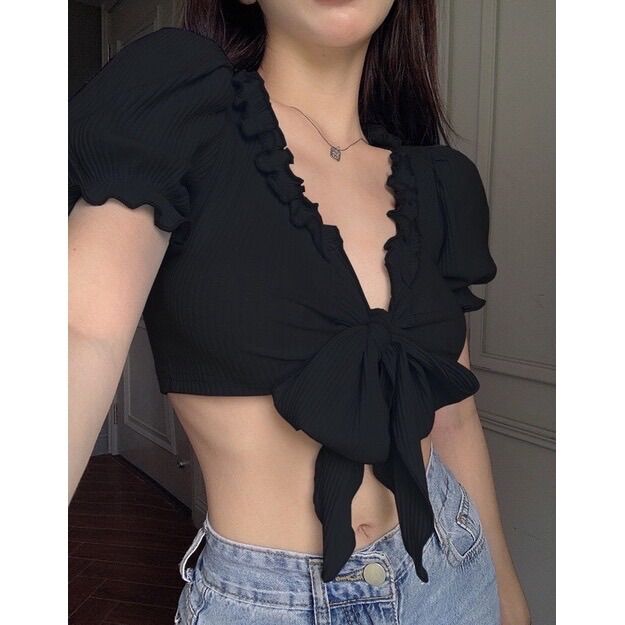 Áo croptop bèo cột đi biển siêu xinh