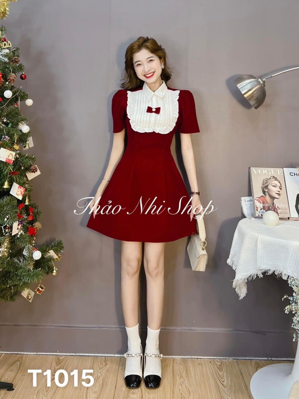 Đầm yếm xoè phối nơ xinh lung linh