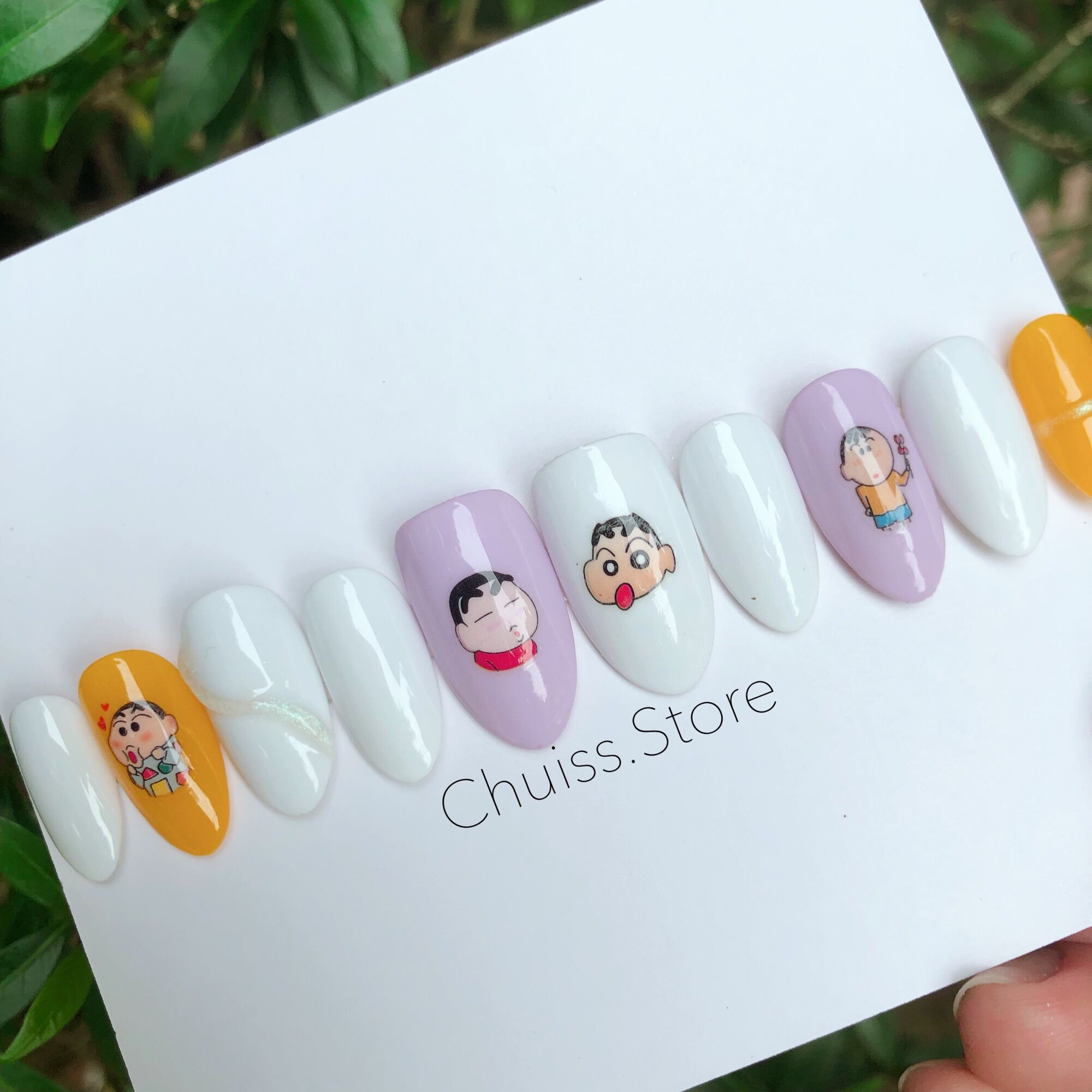 Nail box thiết kế hoạt hình shin cậu bé bút chì