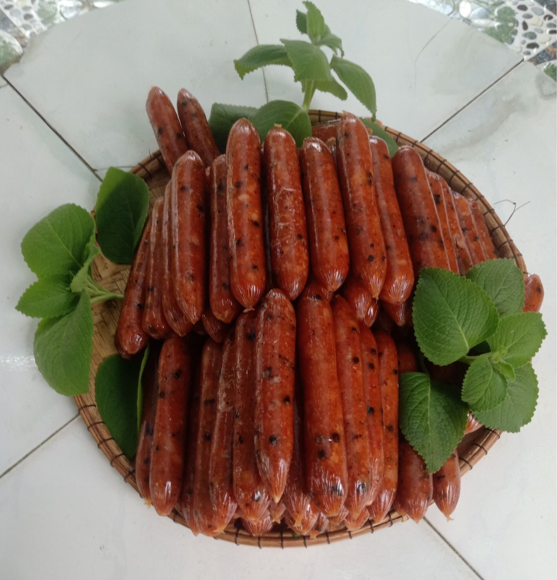 Lạp xưởng cua đồng