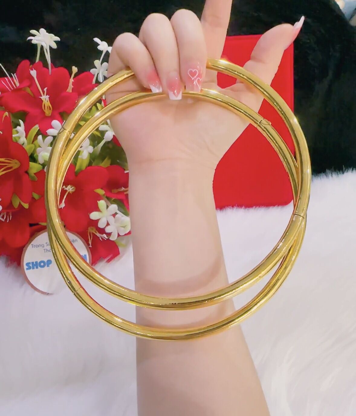 Kiềng cổ cưới chạm rồng phụng , kiềng trơn mạ vàng 24k cao cấpmẫu mới về mua kiềng tặng 1 nhẫn trơn 5 phân mạ vàng 24k