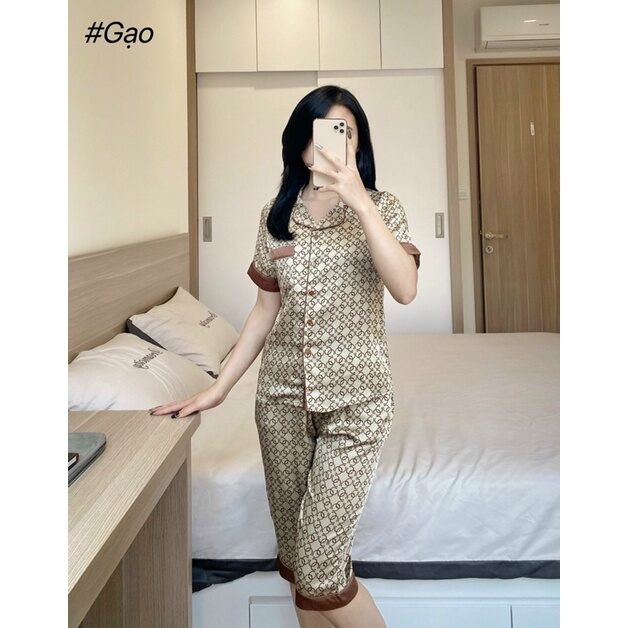 Họa tiết caro bambi byy yến