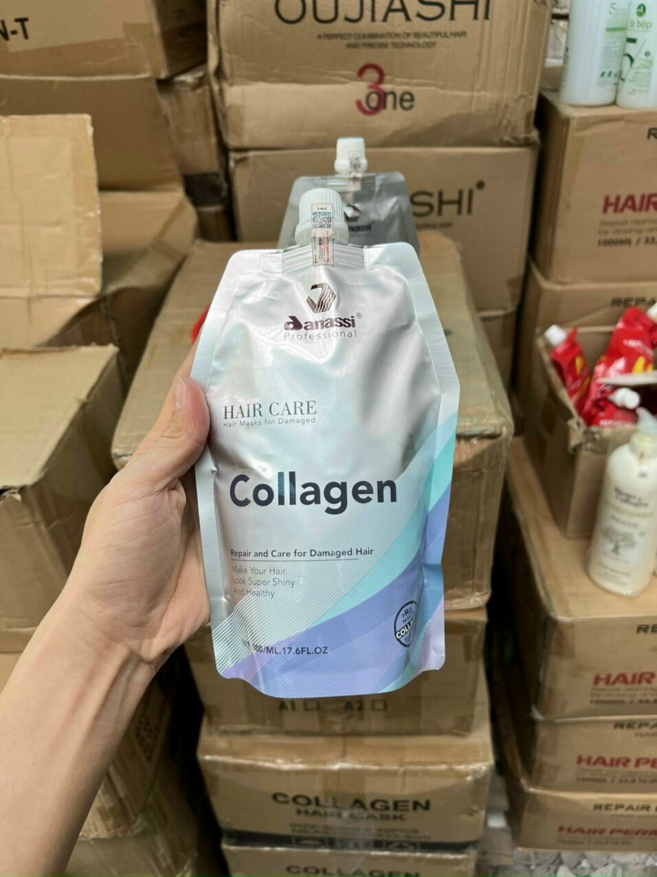 Hấp dầu tóc hư tổn collagen danassi