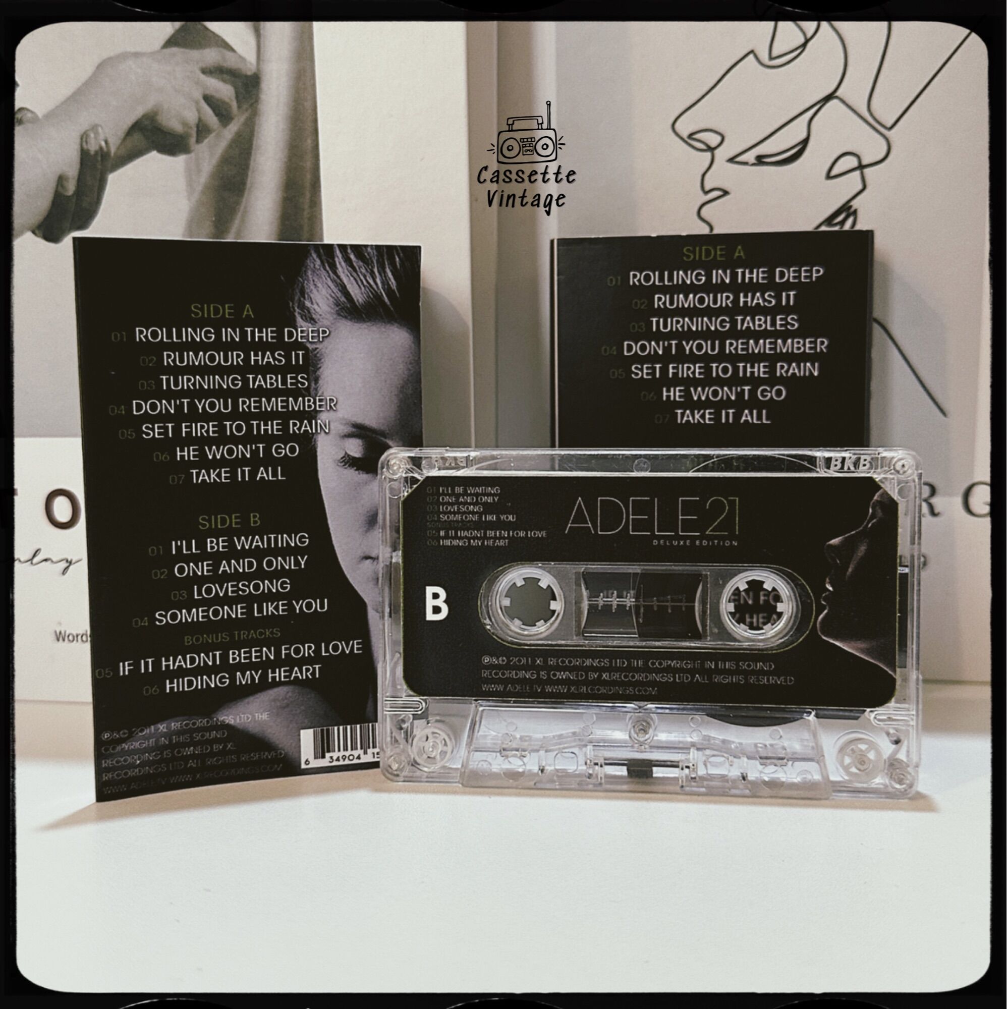 Băng cassette Adele 21 Màu Trong Suốt