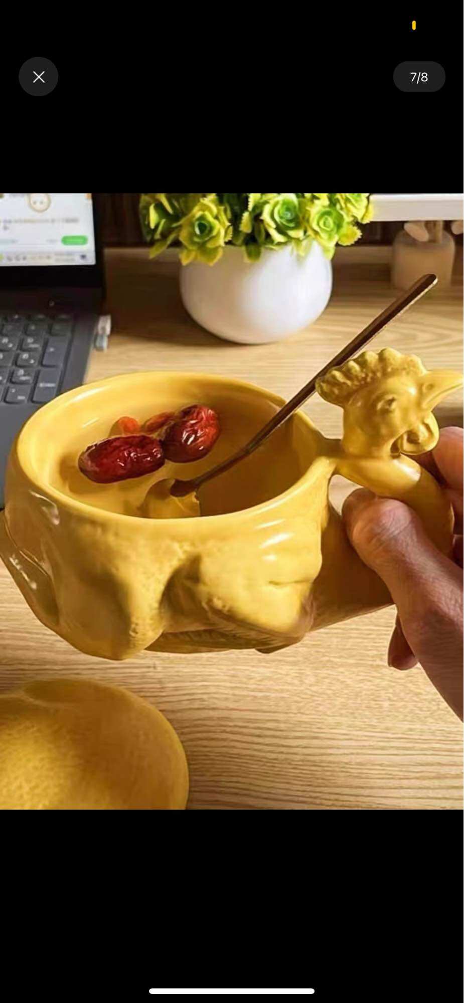 Cốc nước hình con gà luộc độc đáo