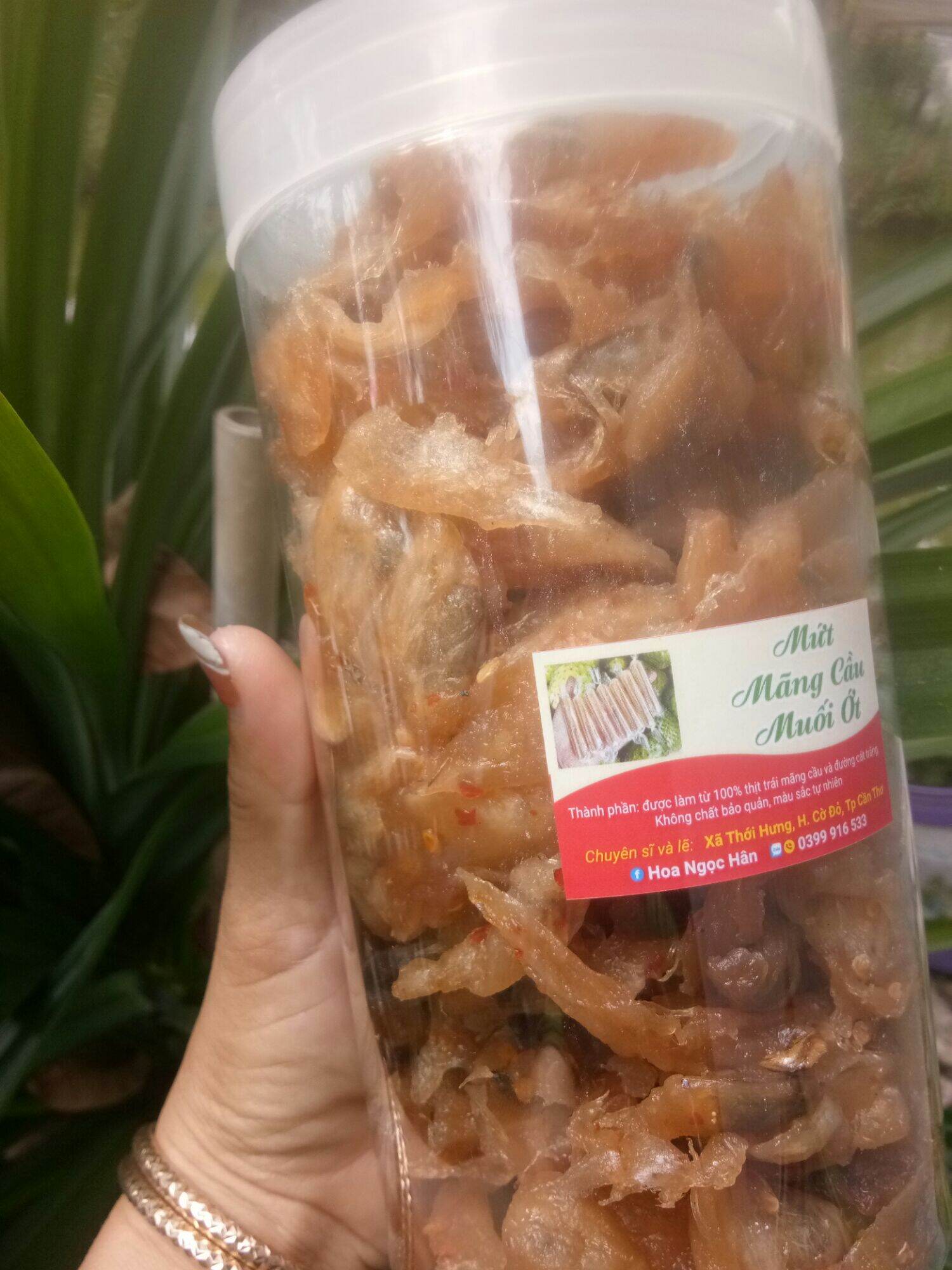 Mút mãng cầu muối ớt - 500gr/ hủ