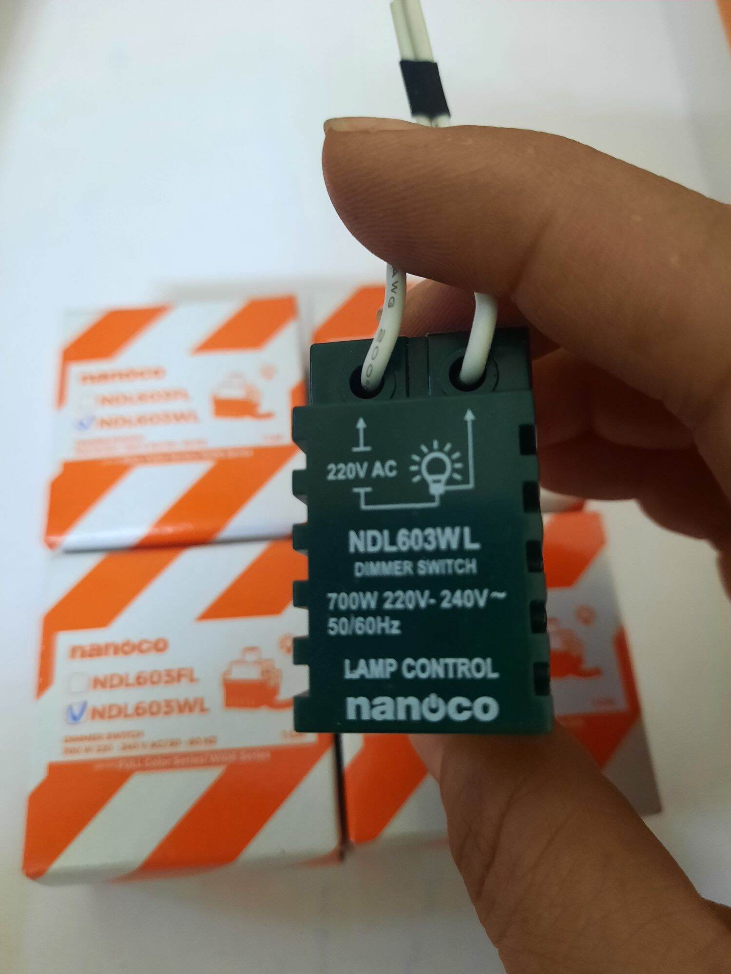 Công tắc chỉnh đèn PANASONIC Dimer Đèn