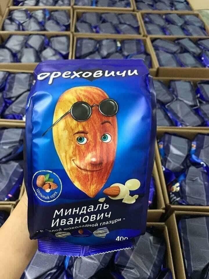 Socola trắng nhân hạnh nhân 400g Nga( Socola Ivan 400g)
