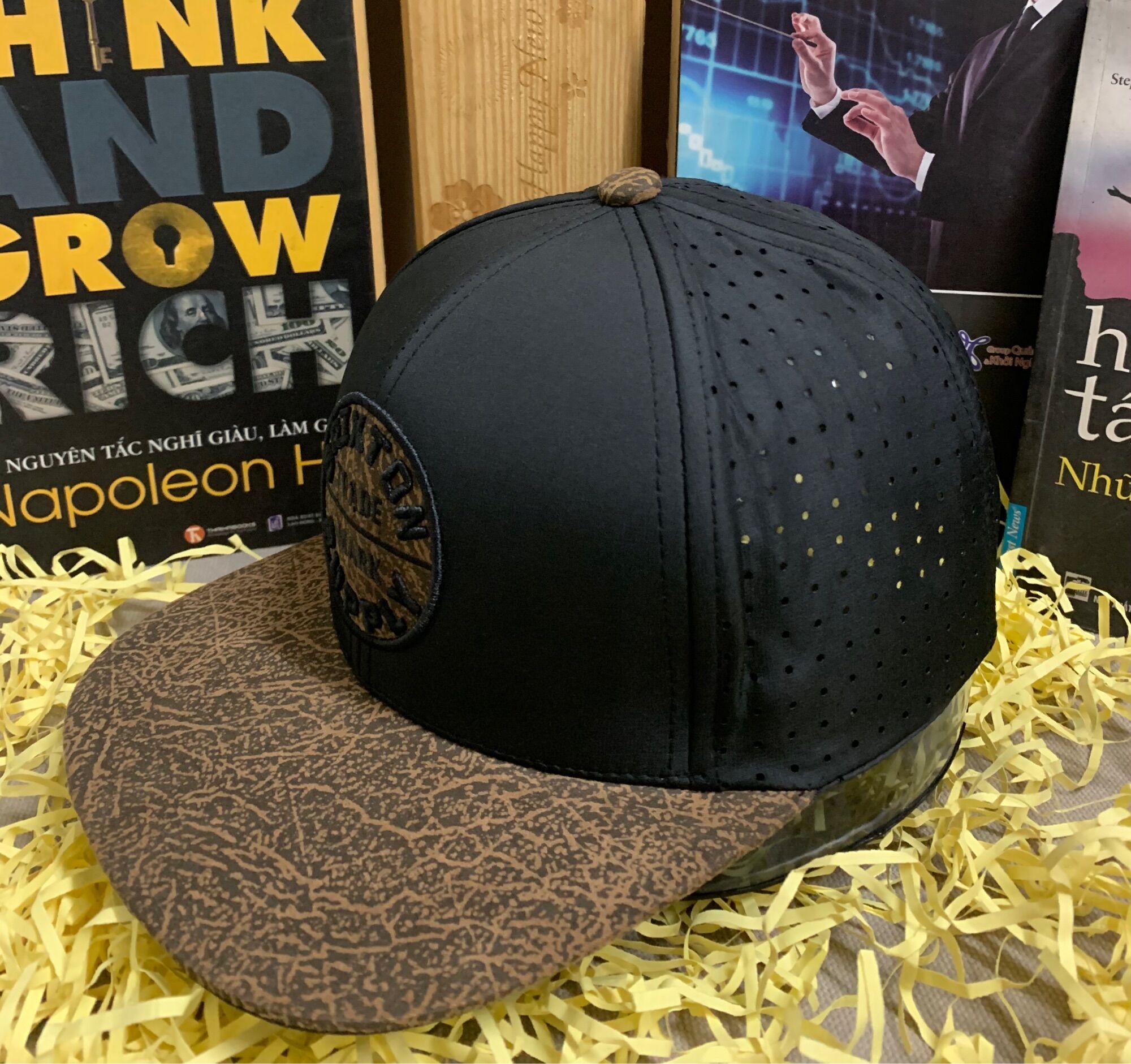 Nón Snapback Nón Lưỡi Bằng Thêu Logo Brixton