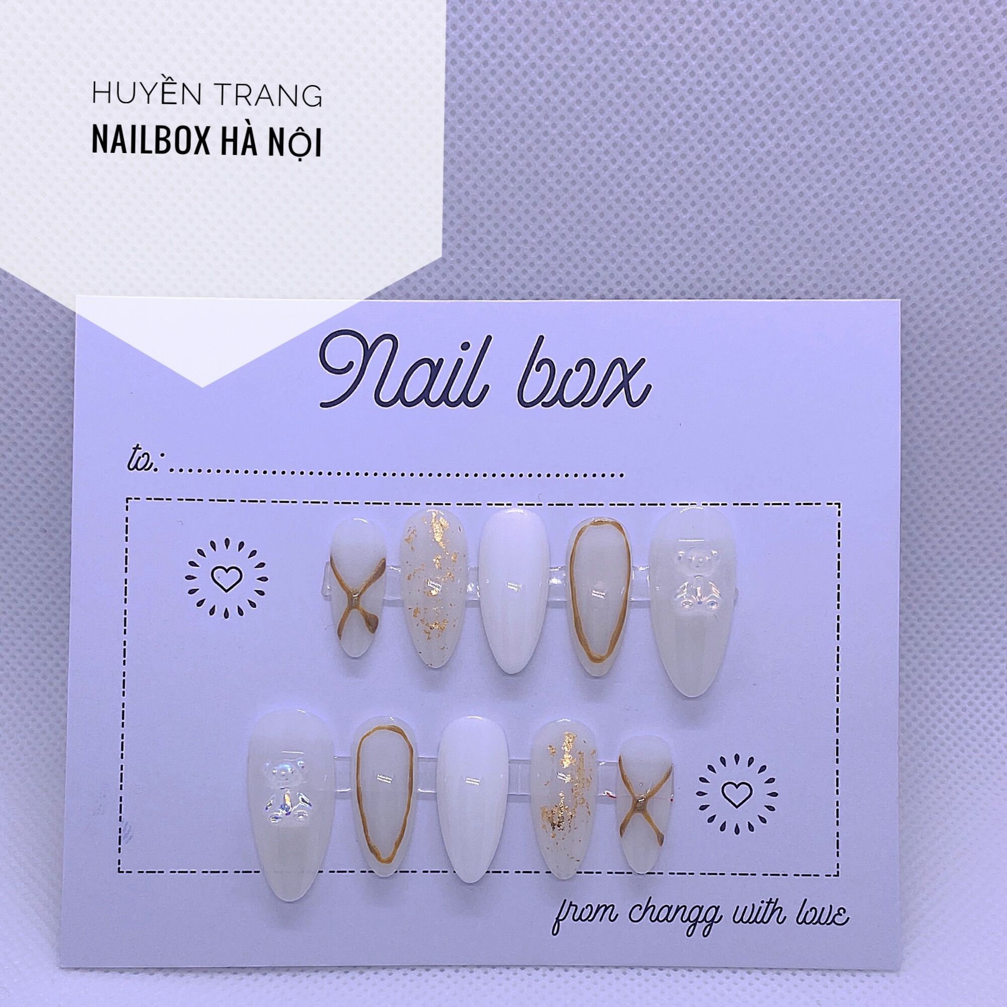 Nailbox thiết kế Huyền Trang charm gấu lấp lánh mã b51