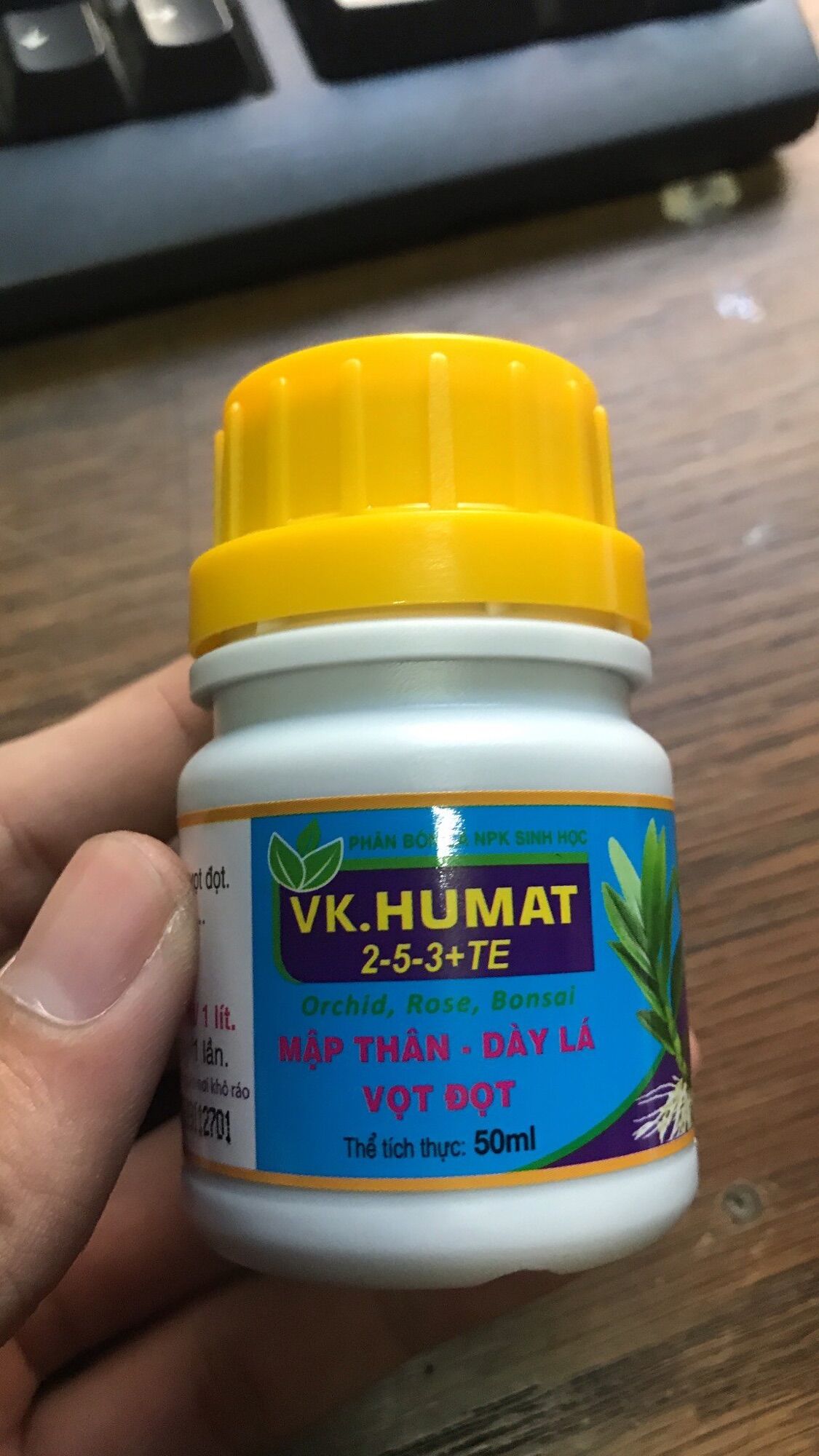 Phân bón VK Humat cho lan
