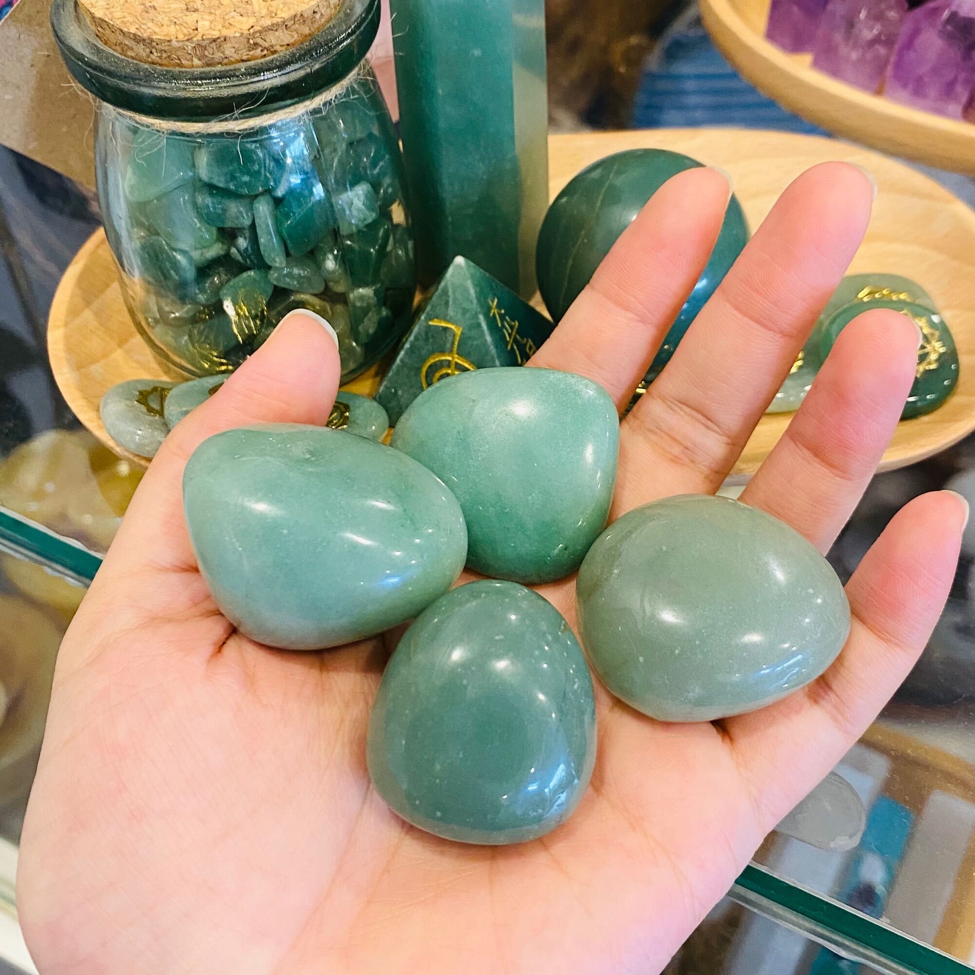 Đá viên Aventurine mài bóng