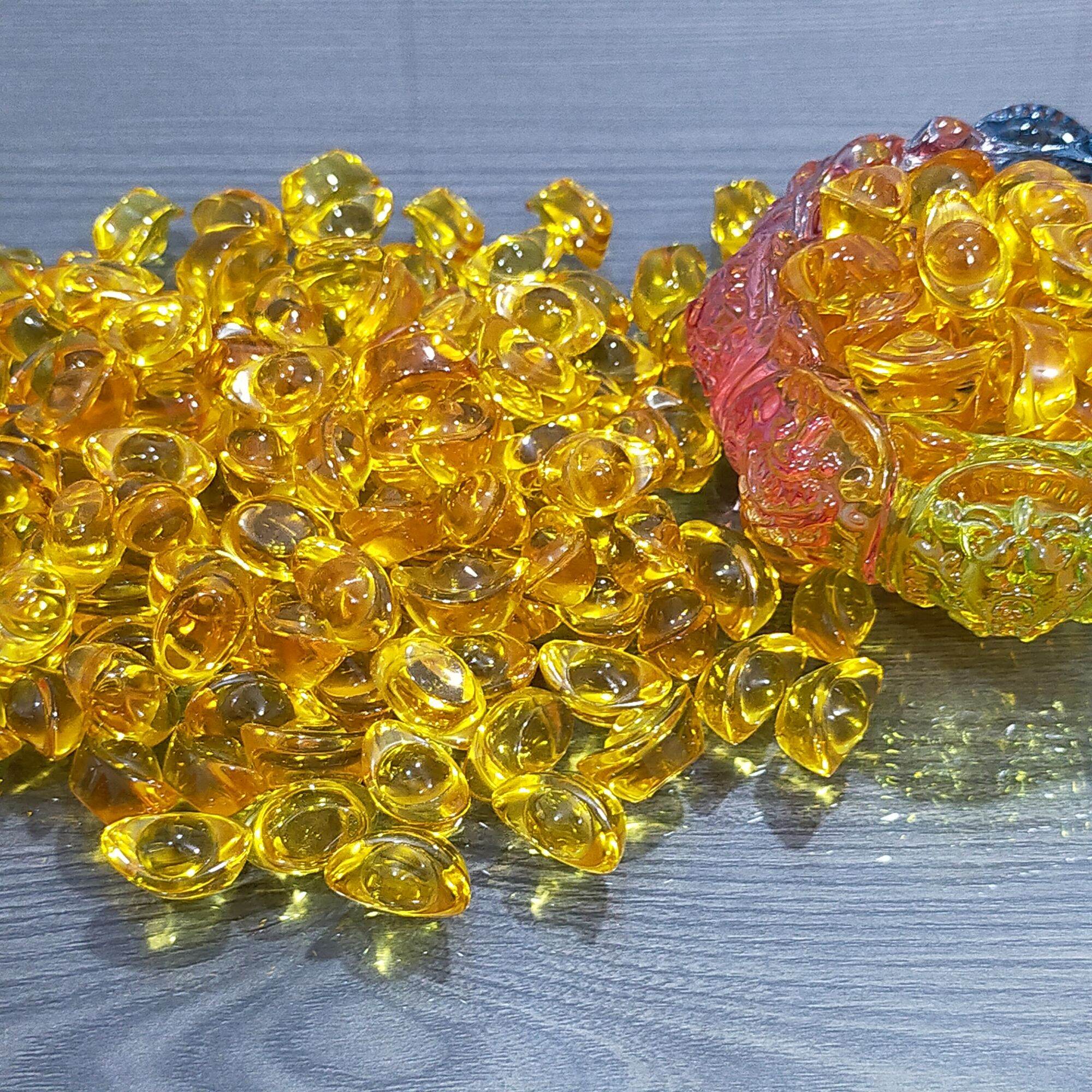 Thỏi vàng thần tài. Thỏi vàng thủy tinh. Thỏi vàng đặt bàn thờ bát nhang 20mm