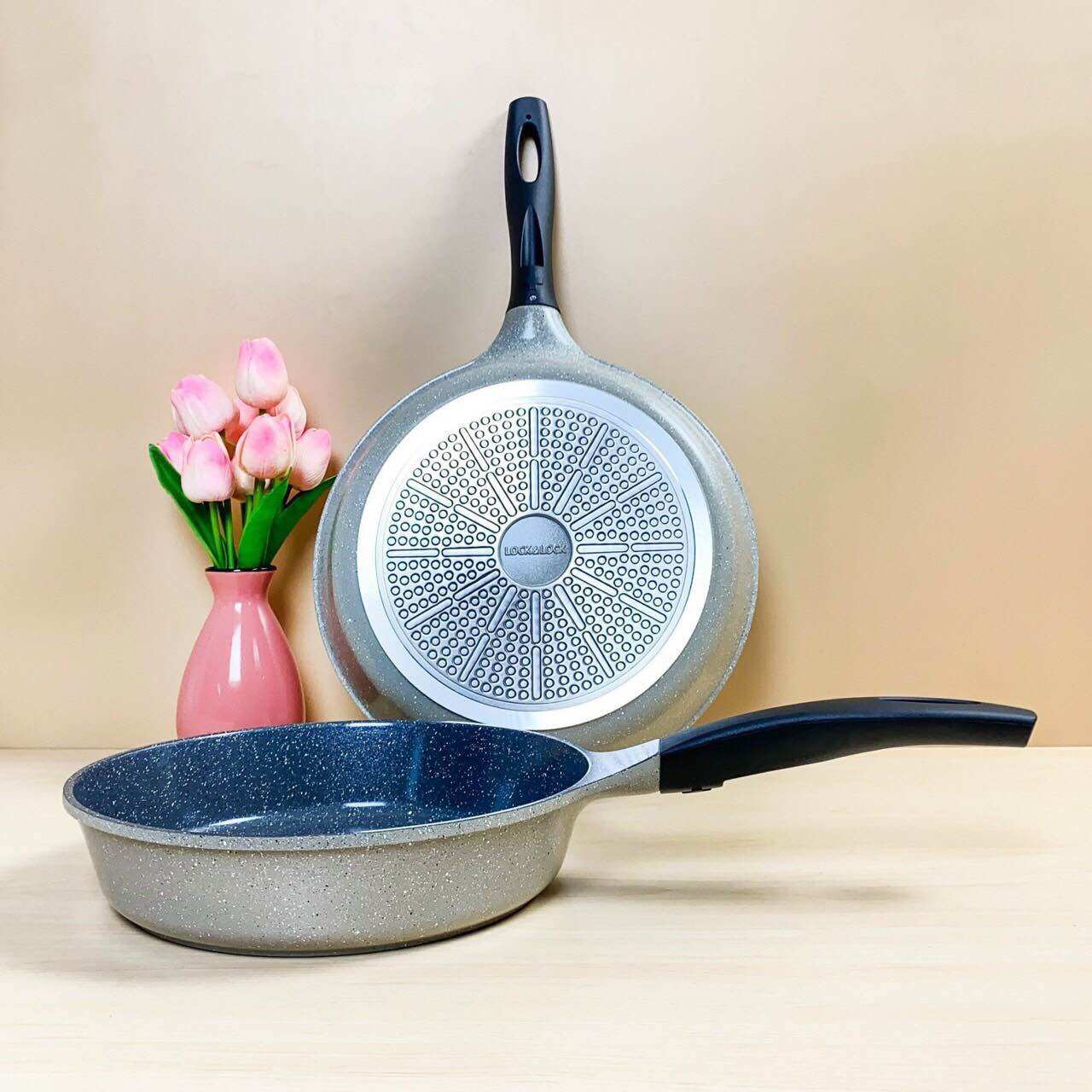 Chảo đá 7 lớp đáy từ Lock&Lock Stone 24, 26cm