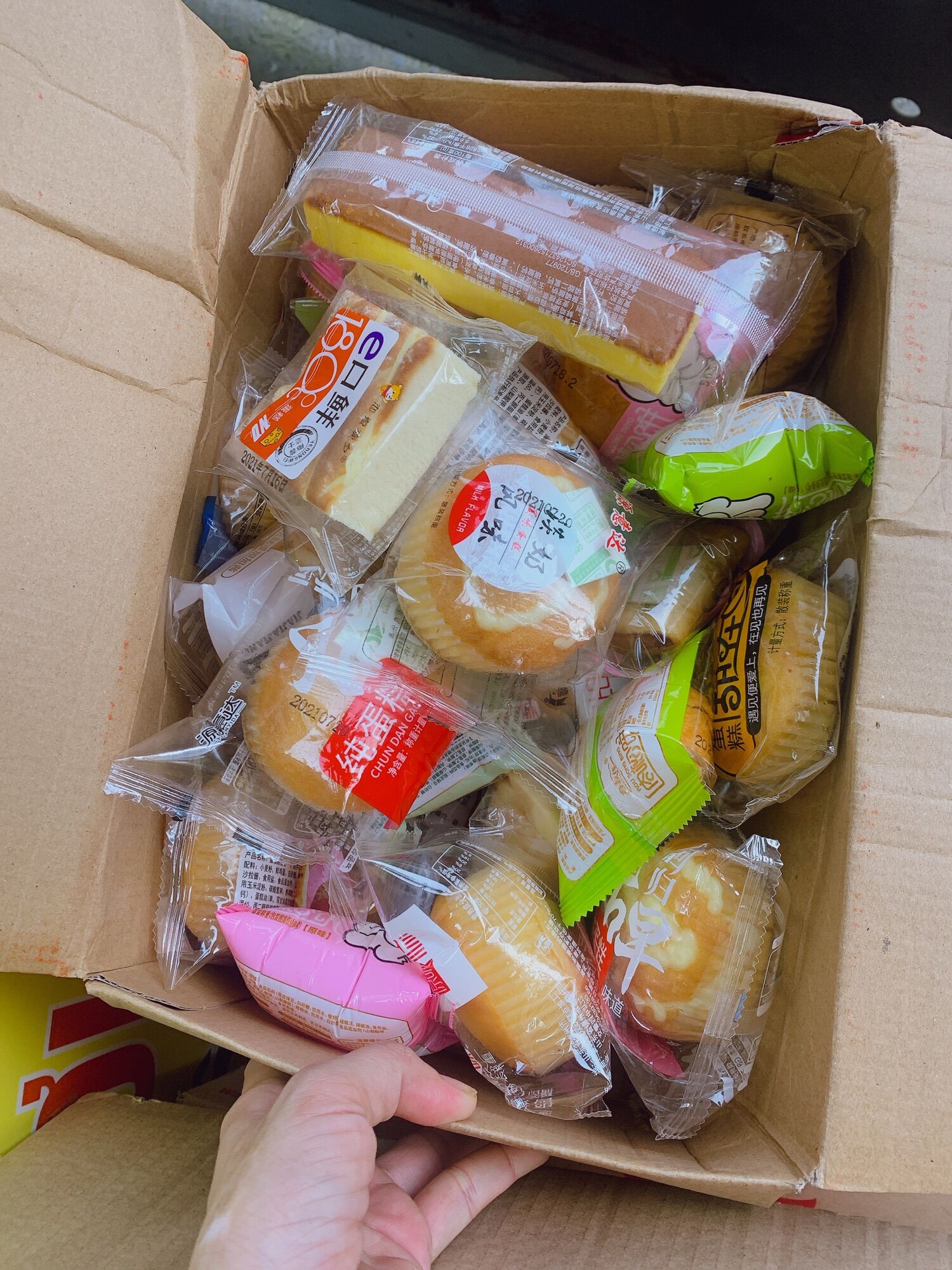 Bánh mix đài loan thùng 2kg