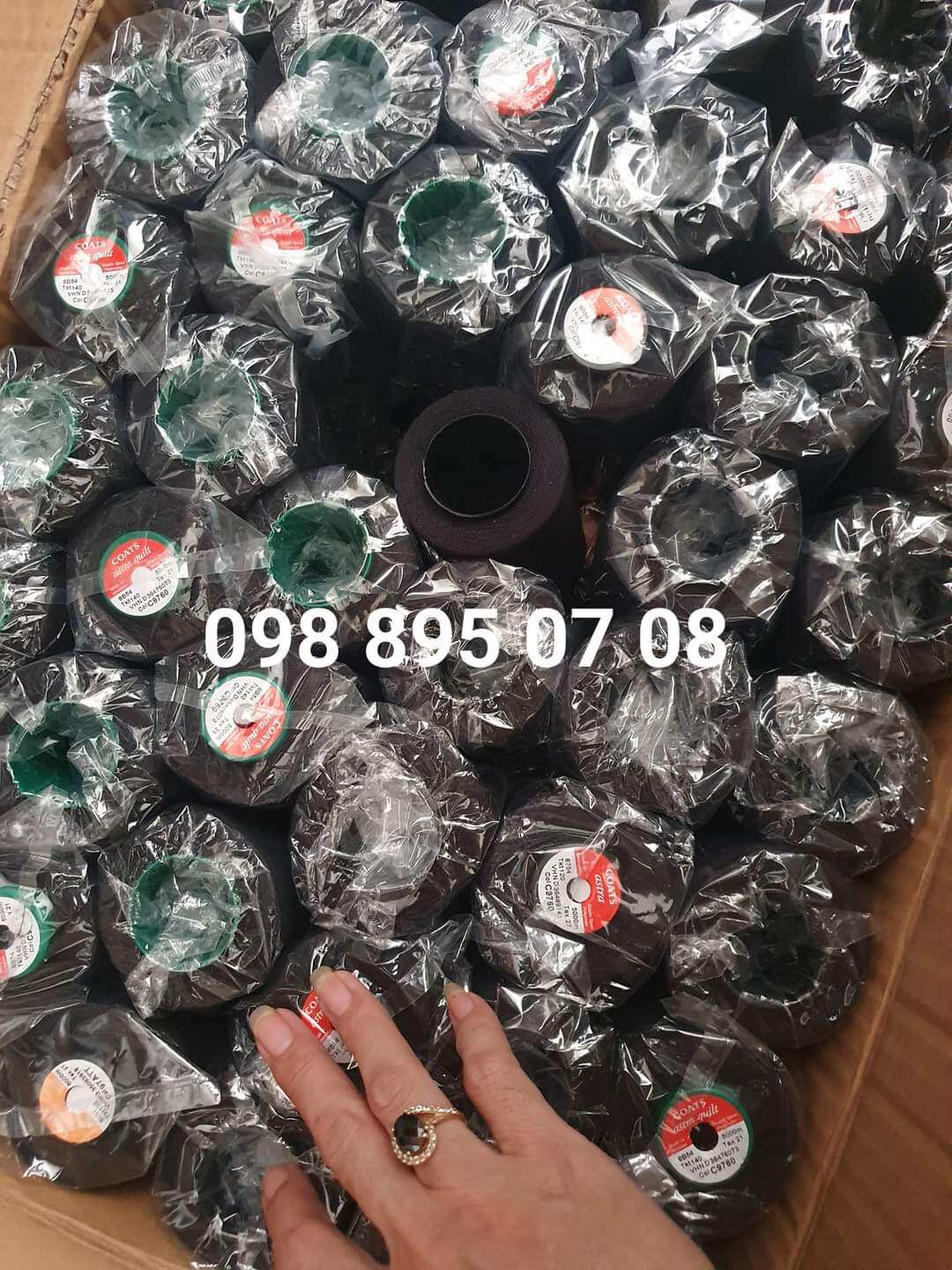 CHỈ MAY QUẦN ÁO SỢI NHỎ SIÊU CHẮC ( cuộn tầm 140g)