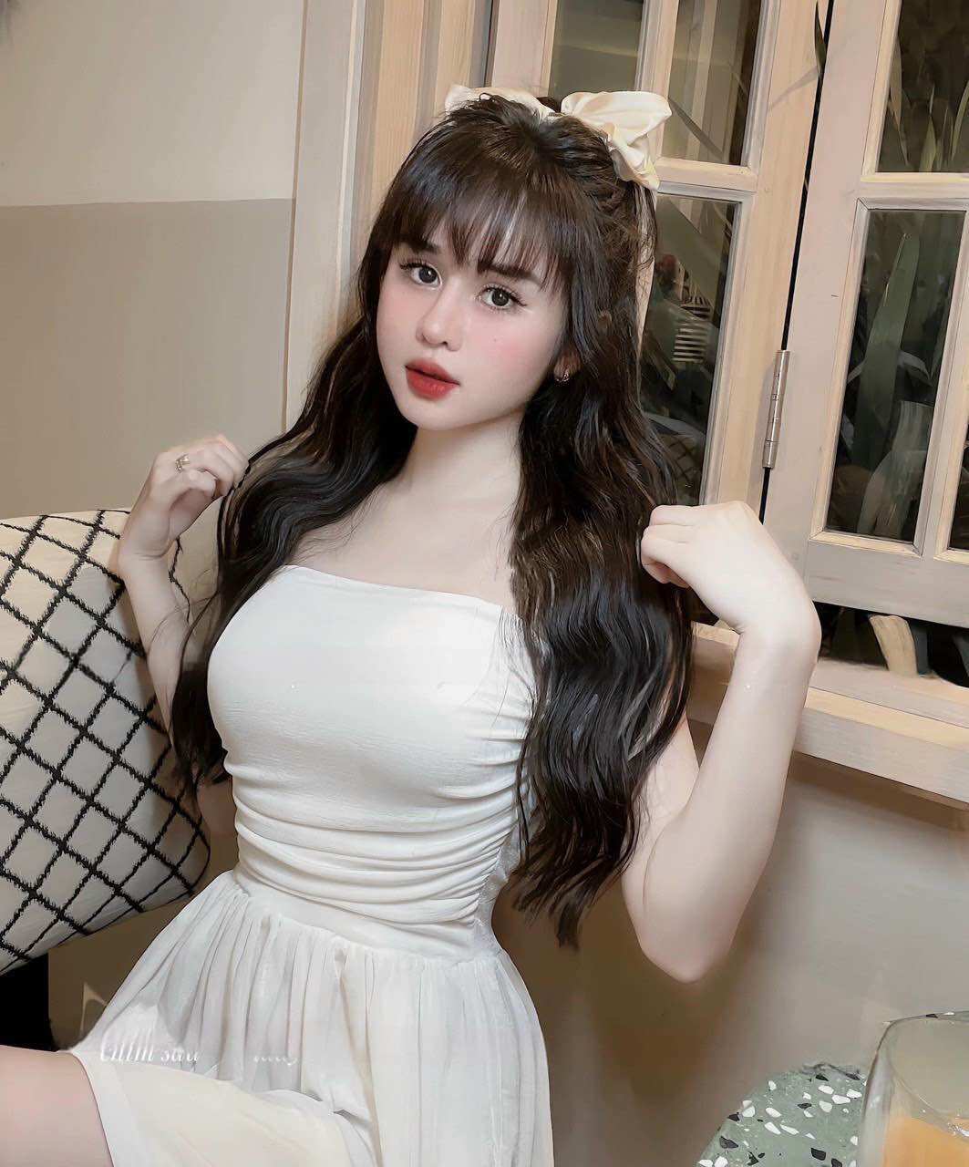 ĐẦM LỤA LƯỚI BODY CÚP NGỰC 2 LỚP SANG TRỌNG.