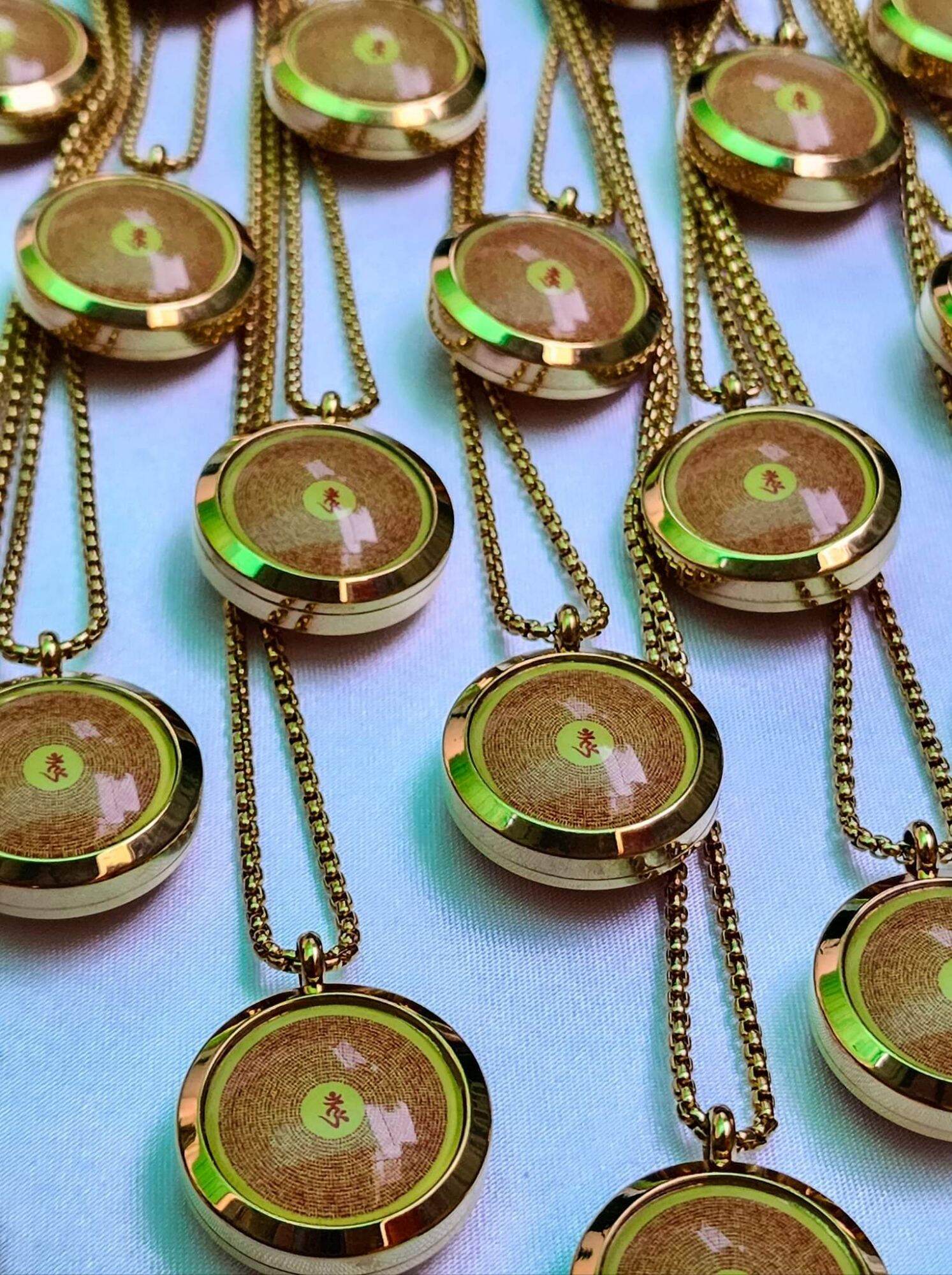 VÒNG CỔ CHÚ LĂNG NGHIÊM