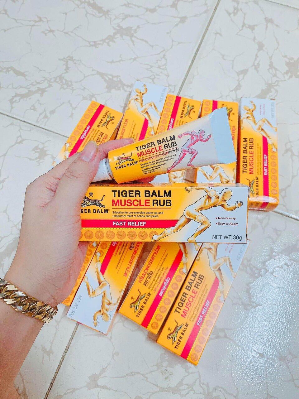 Gel xoa bóp giảm đau nhức mỏi Tiger baml muscle rub thái lan tuýp 30gr