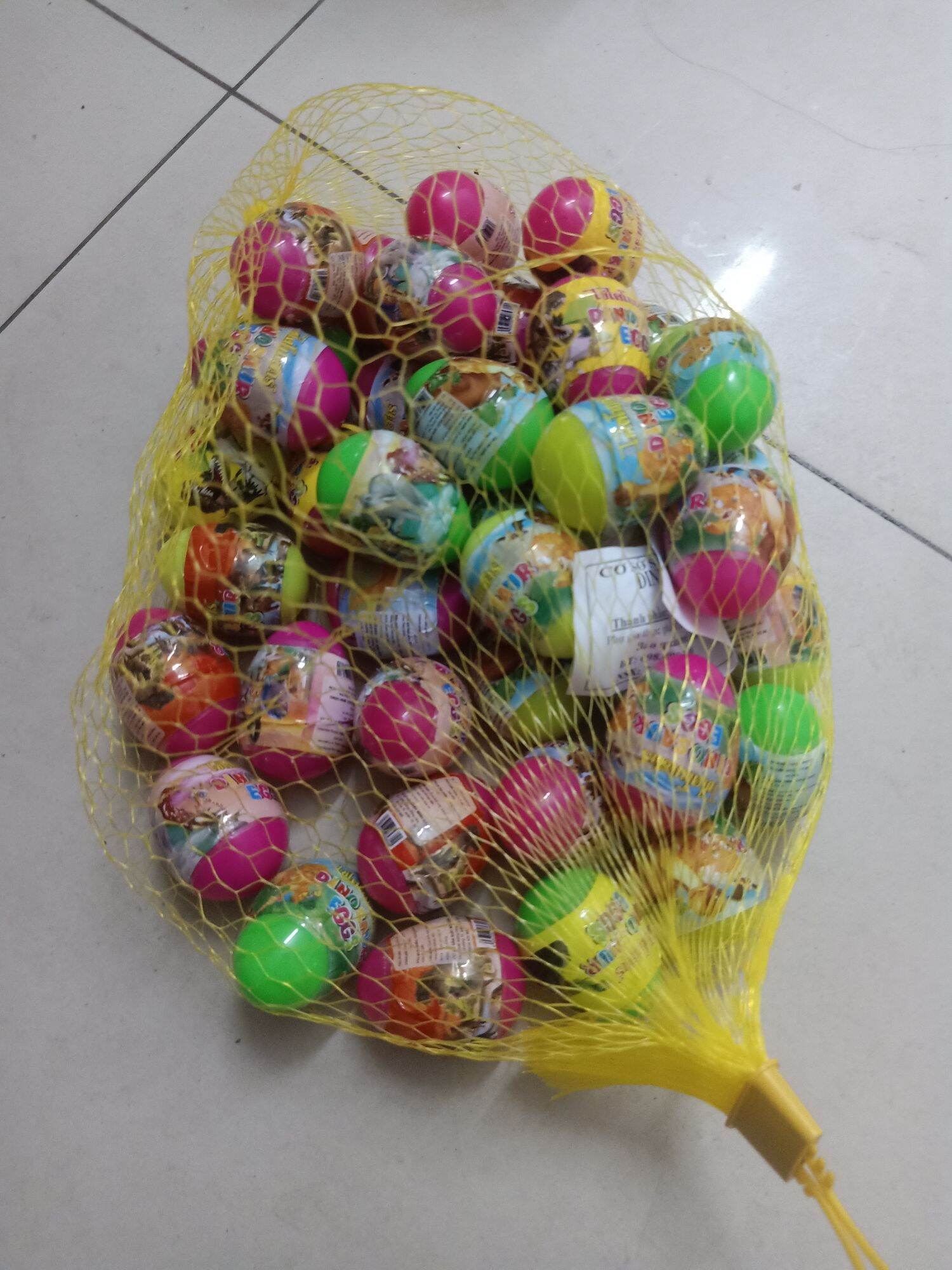 30 quả đồ chơi trứng bé