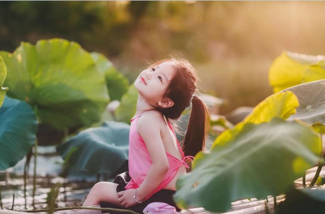 Yếm đào bé gái kèm mấn vải lụa mềm mịn size 7 - 27ky